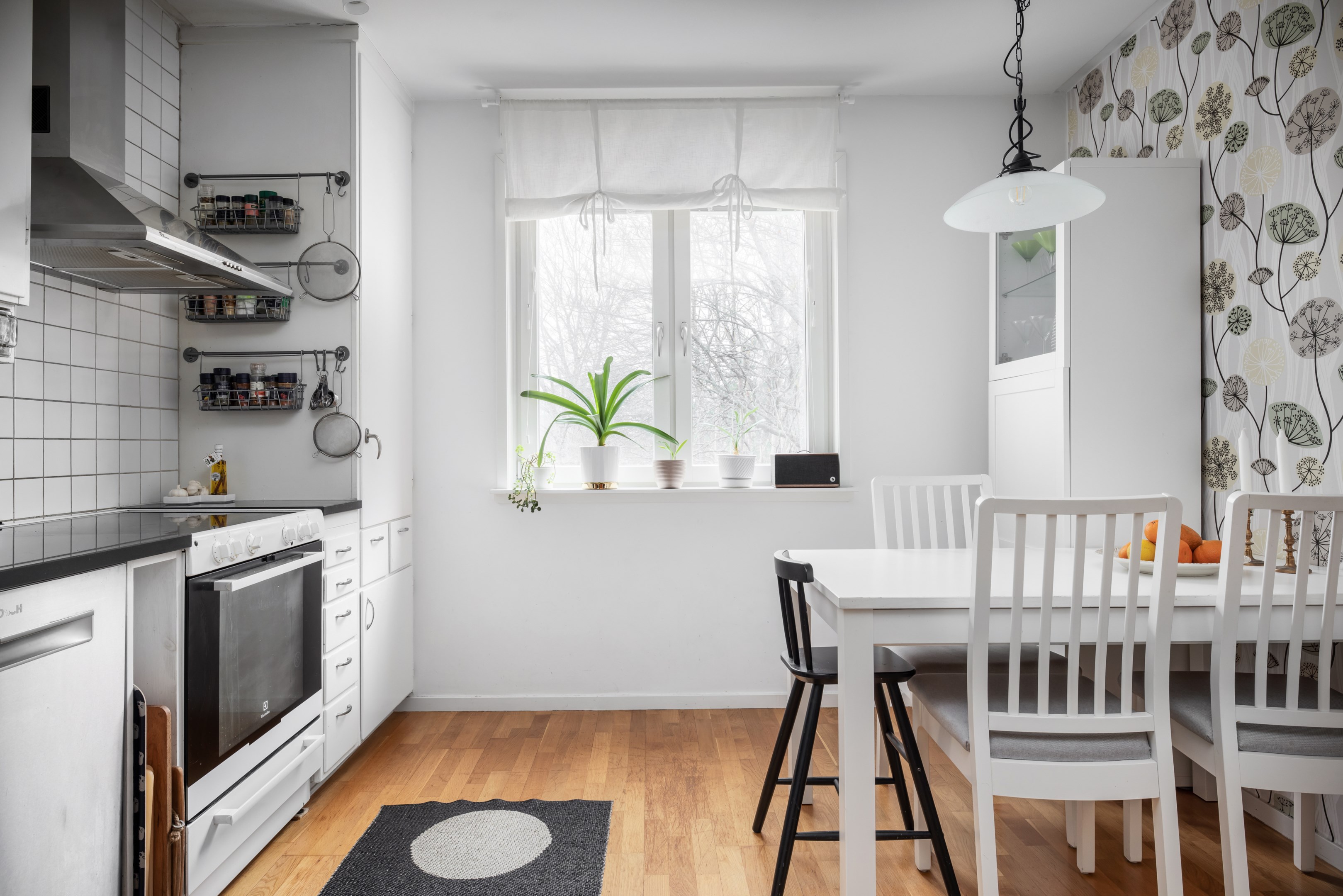 Bostadsbild från Edinsvägen 2, Såld i Ektorp, Nacka