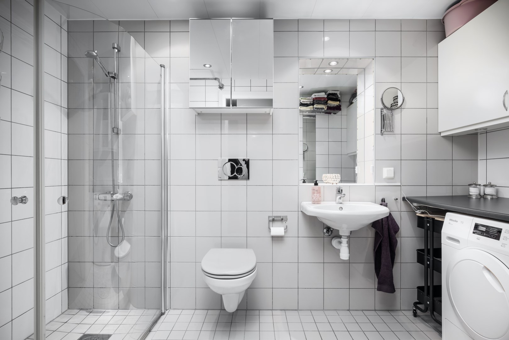 Bostadsbild från Sjökvarnsbacken 10, Såld i Saltsjöqvarn, Nacka