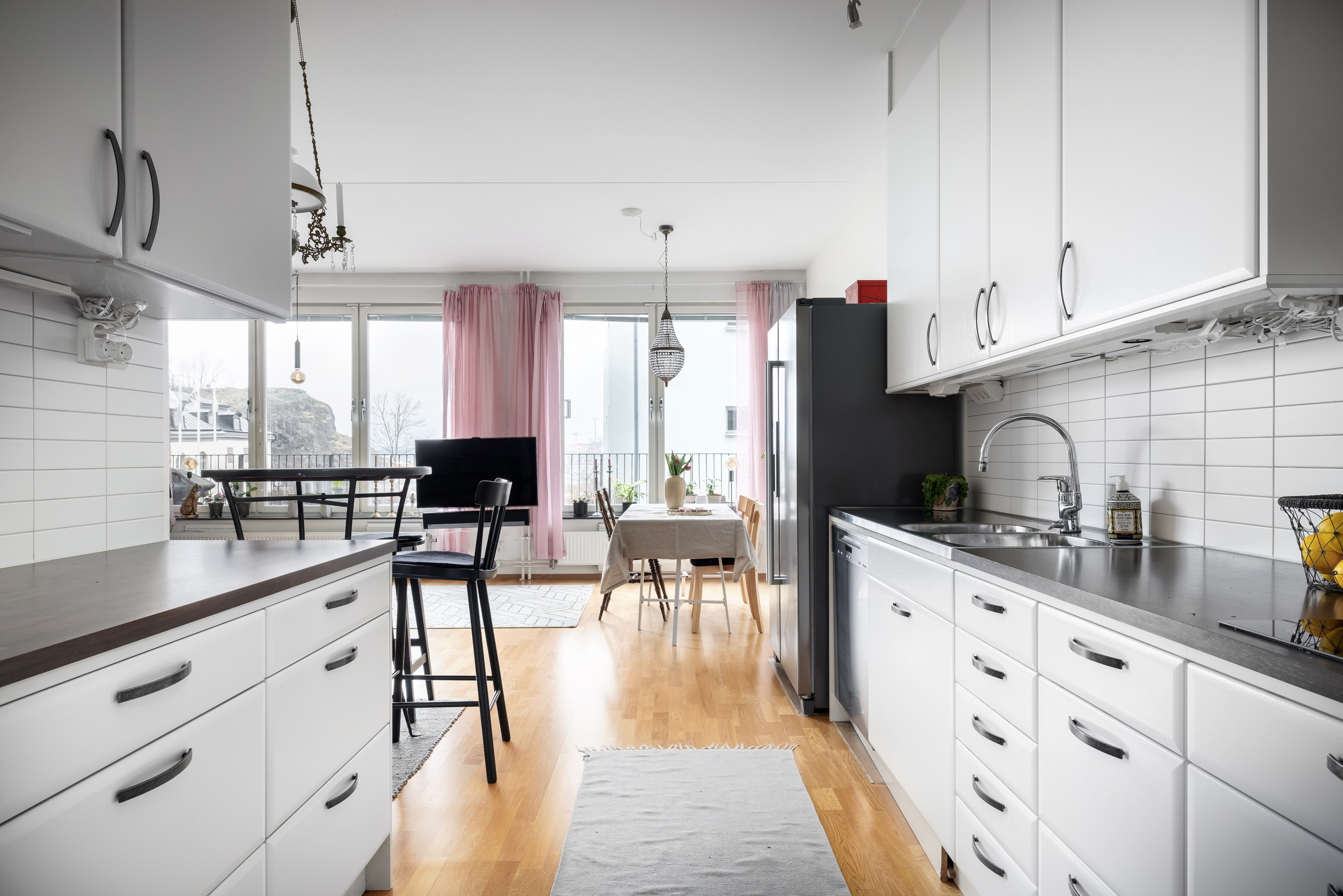 Bostadsbild från Sjökvarnsbacken 10, Såld i Saltsjöqvarn, Nacka