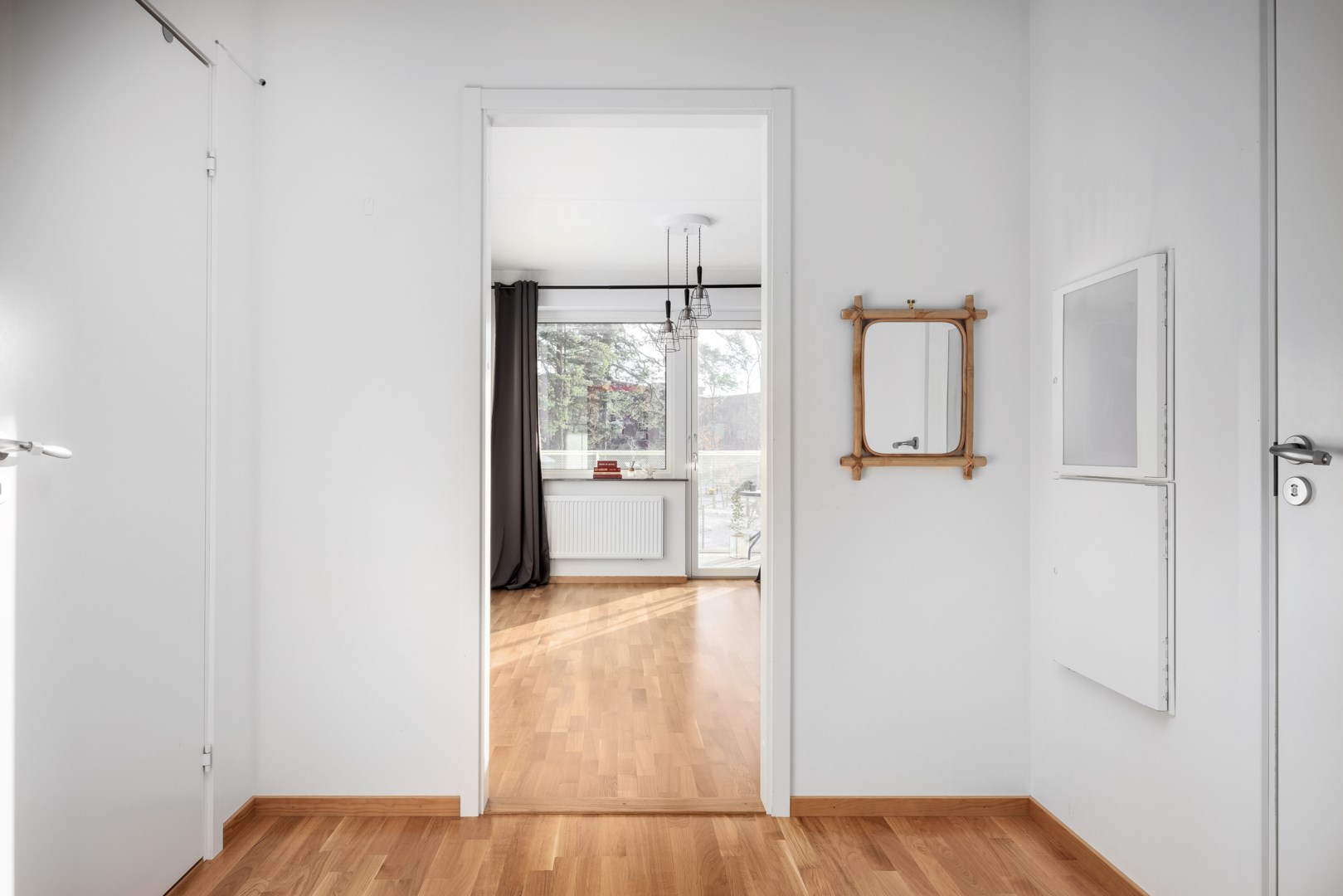 Bostadsbild från Godtemplarvägen 5, 1 tr, Såld i Tollare, Nacka