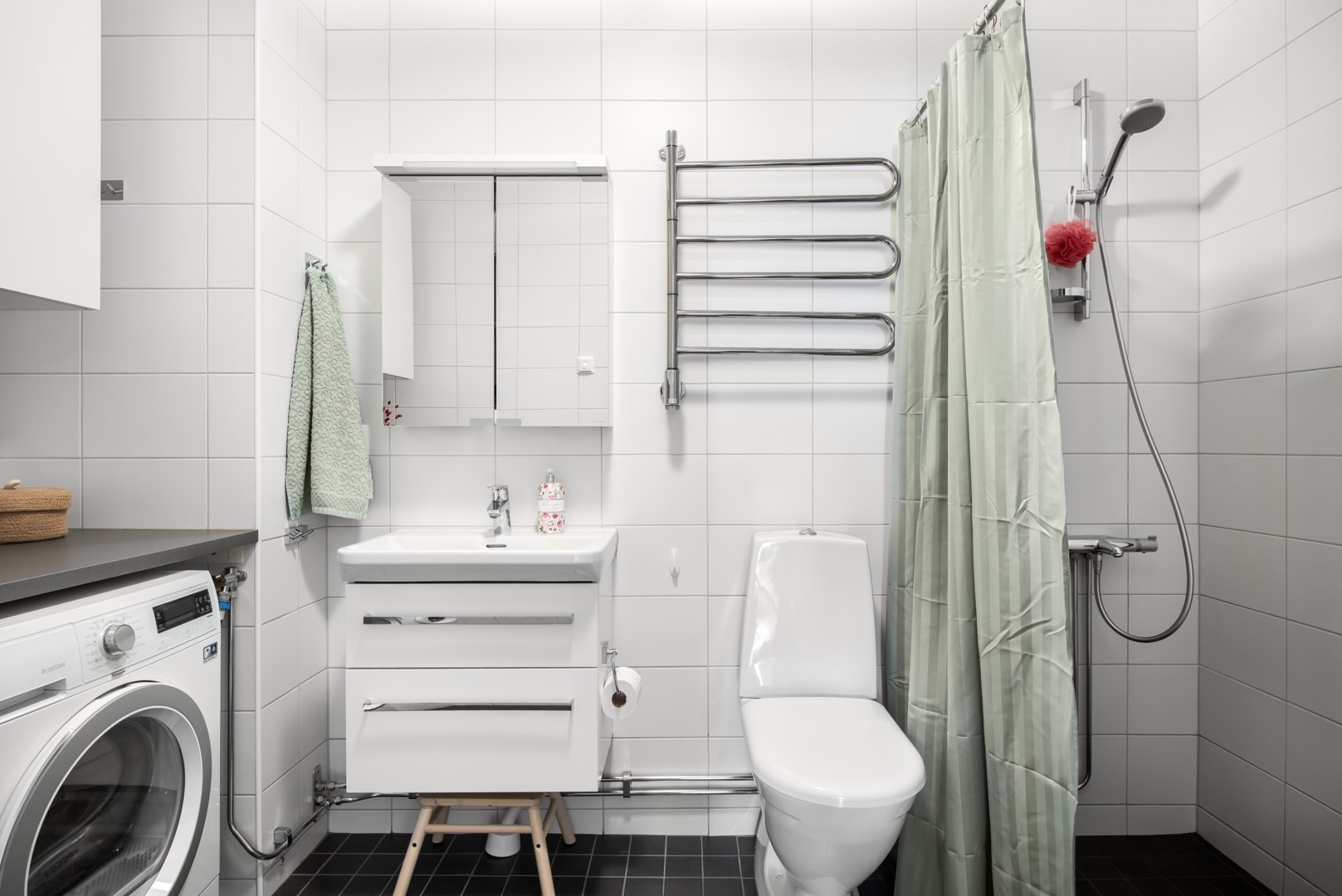 Bostadsbild från Hedenströms väg 13, Såld i Tollare, Nacka