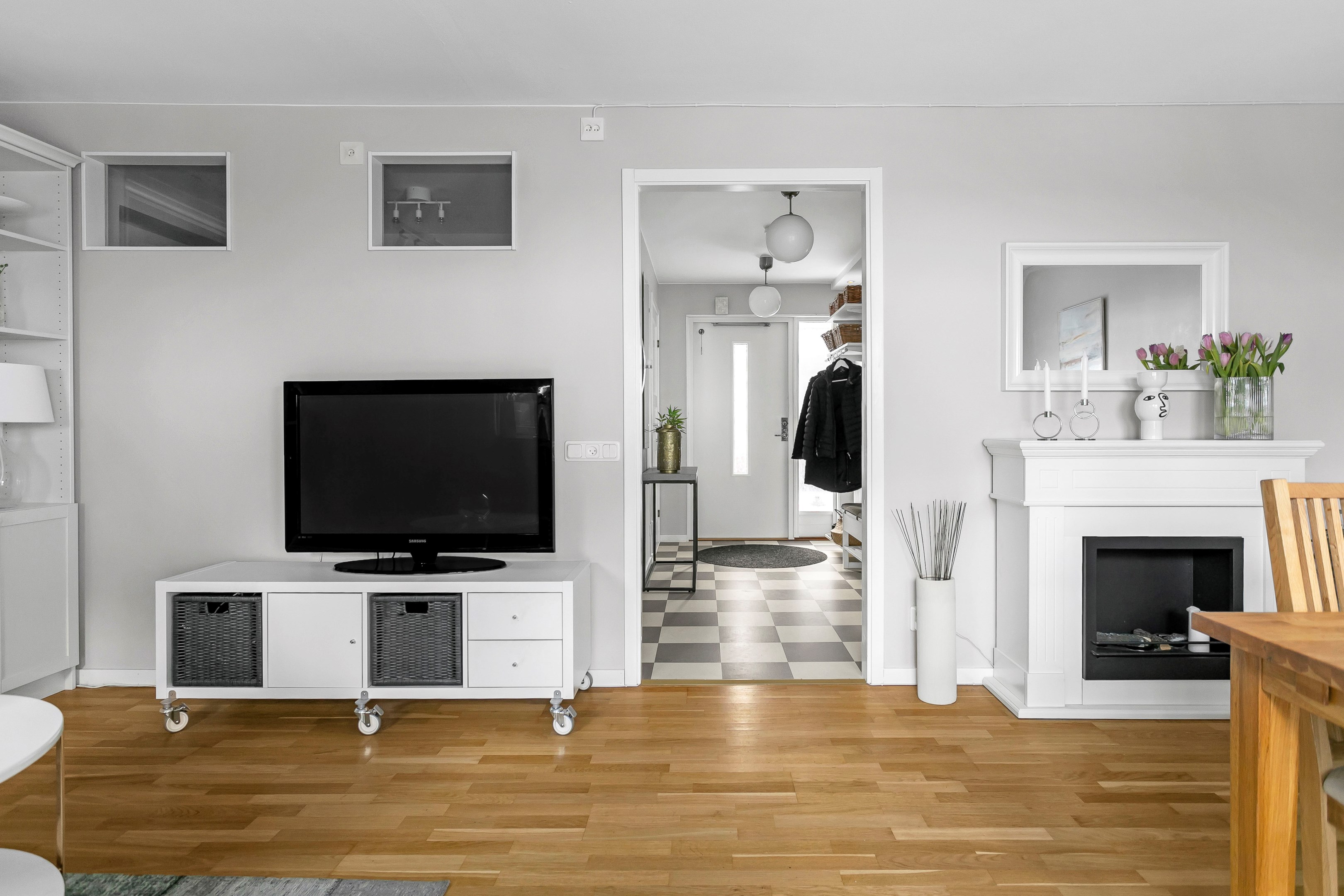 Bostadsbild från Tryffelvägen 88, Såld i Norby, Uppsala