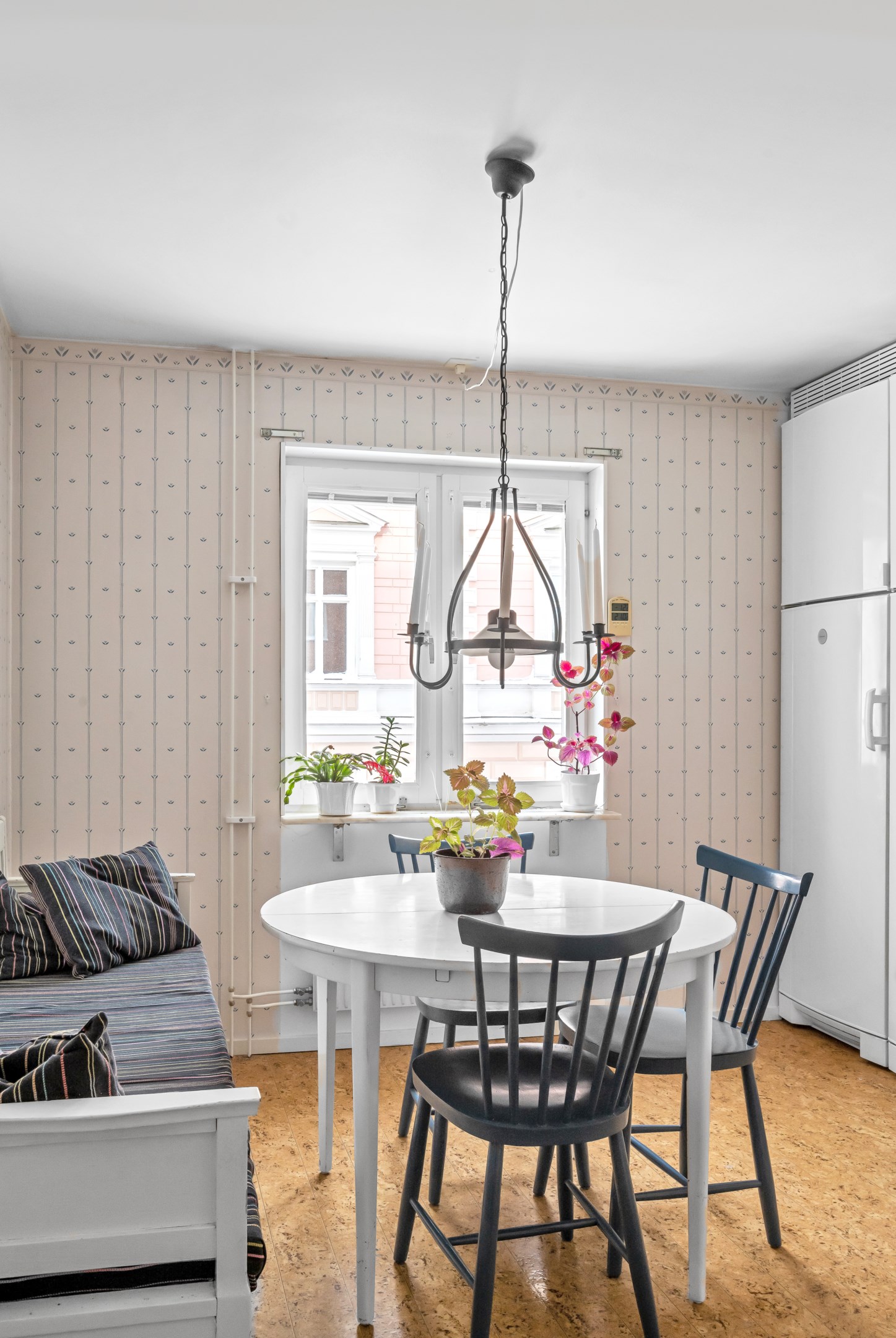 Bostadsbild från Linnégatan 19, Såld i Centrum, Uppsala