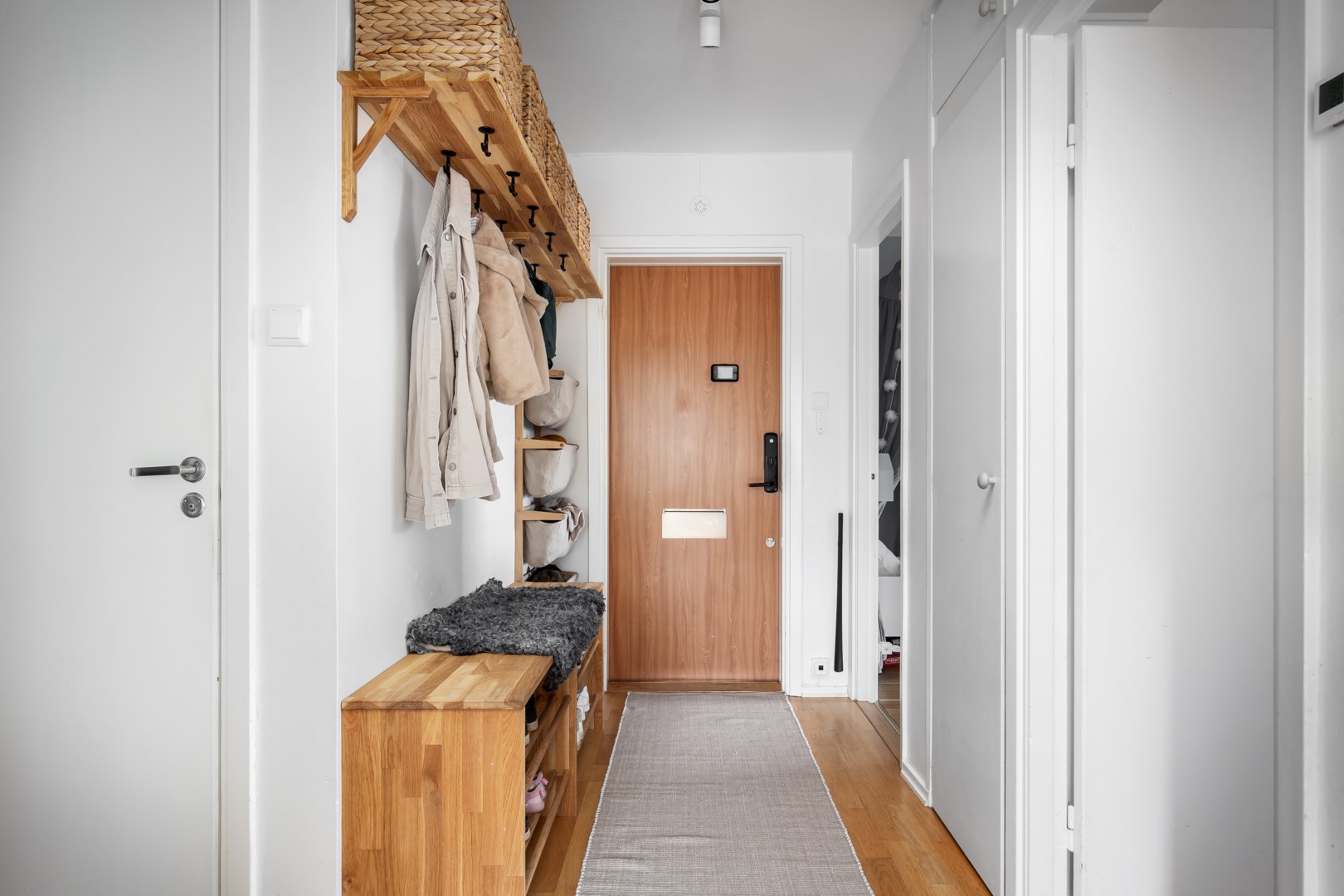 Bostadsbild från Beckasinvägen 32, Såld i Saltängen, Nacka