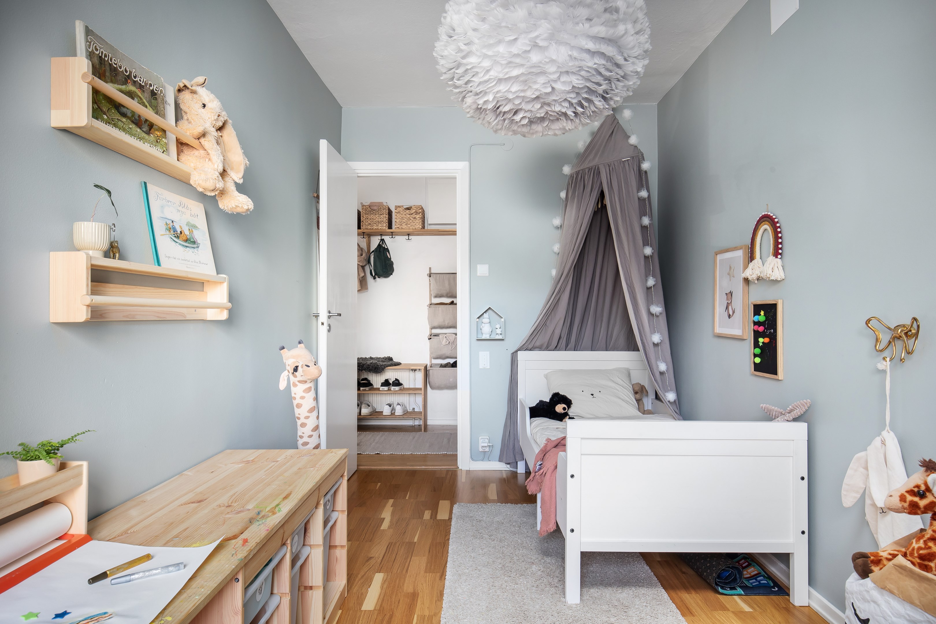 Bostadsbild från Beckasinvägen 32, Såld i Saltängen, Nacka