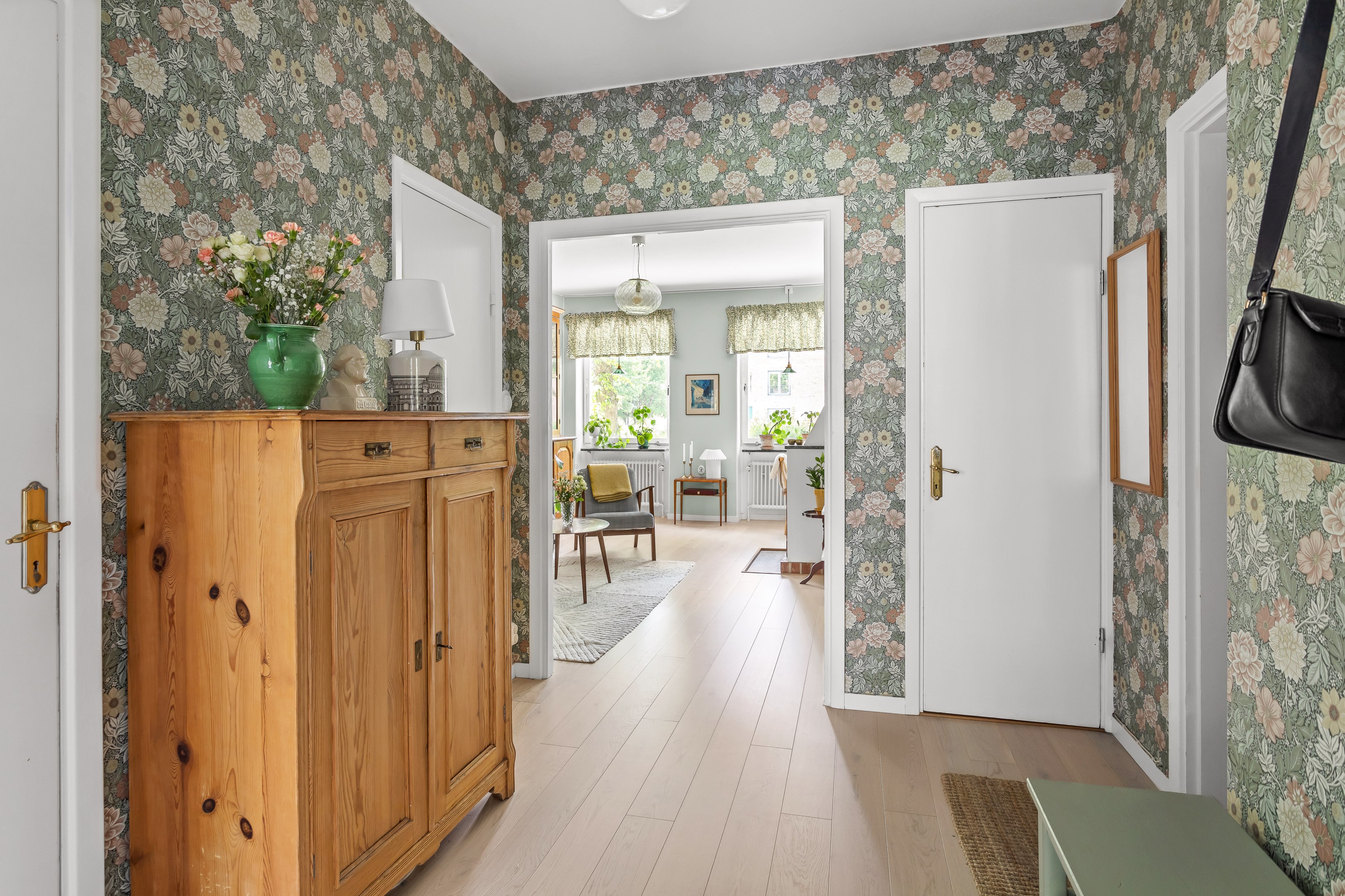 Bostadsbild från Luthagsesplanaden 15 C, Såld i Främre Luthagen, Uppsala