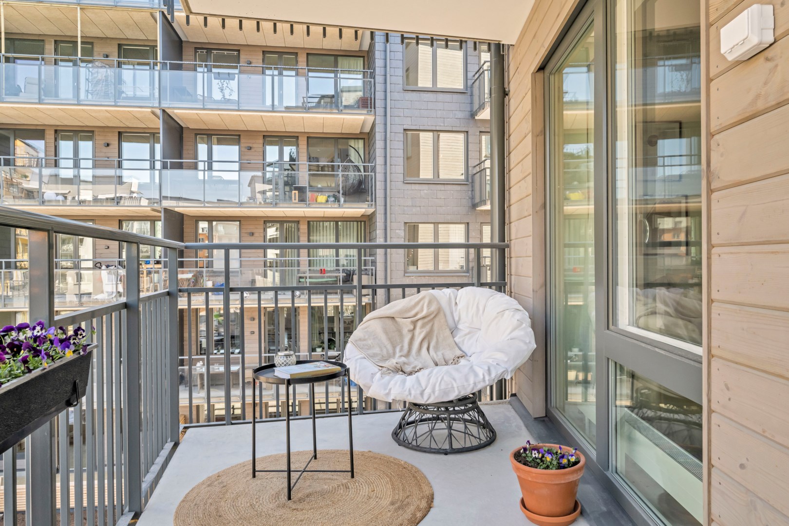 Bostadsbild från Portalgatan 92, Såld i Kapellgärdet, Uppsala