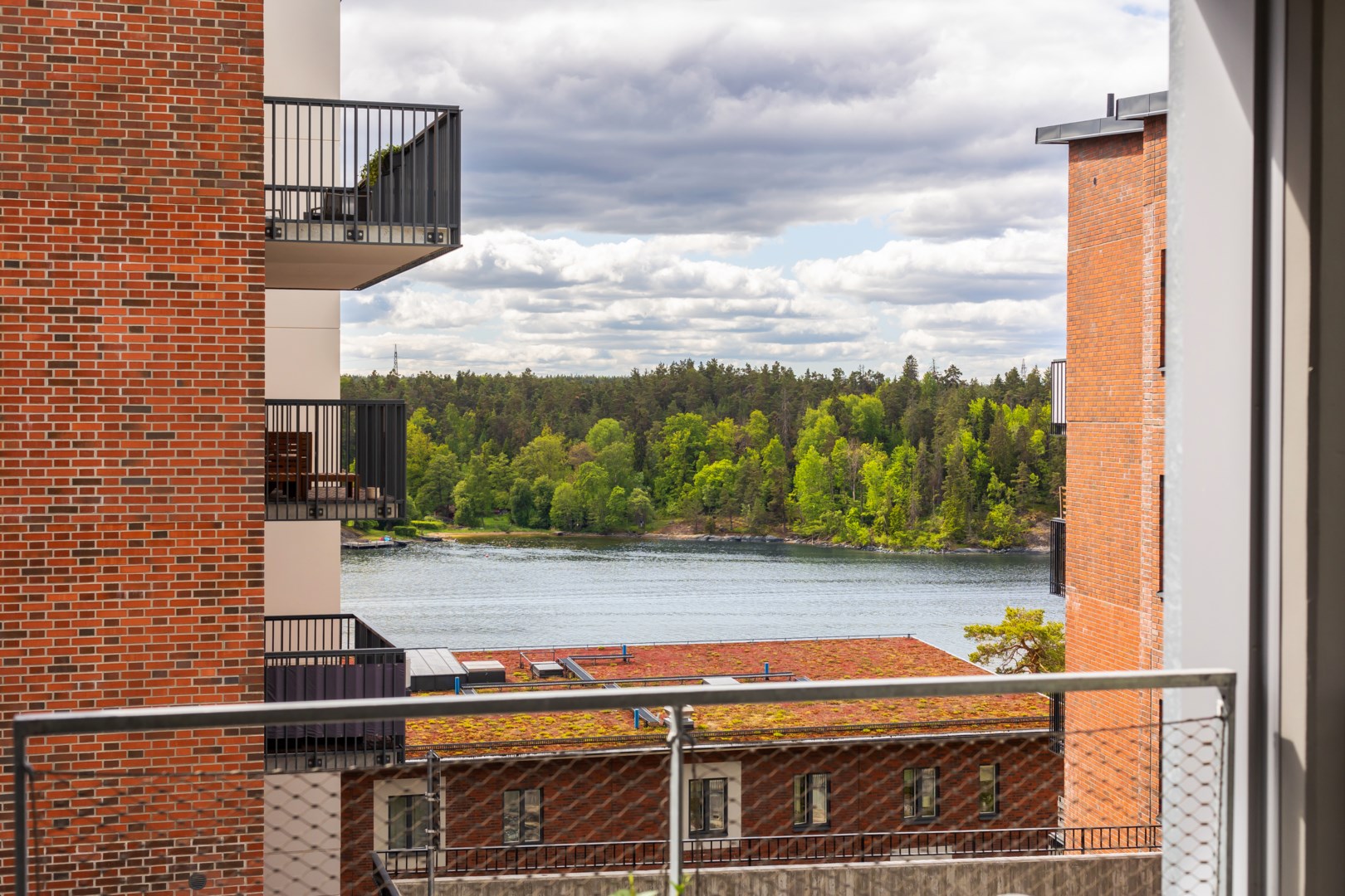 Bostadsbild från Tollareslingan 1, 2 tr, Såld i Tollare, Nacka