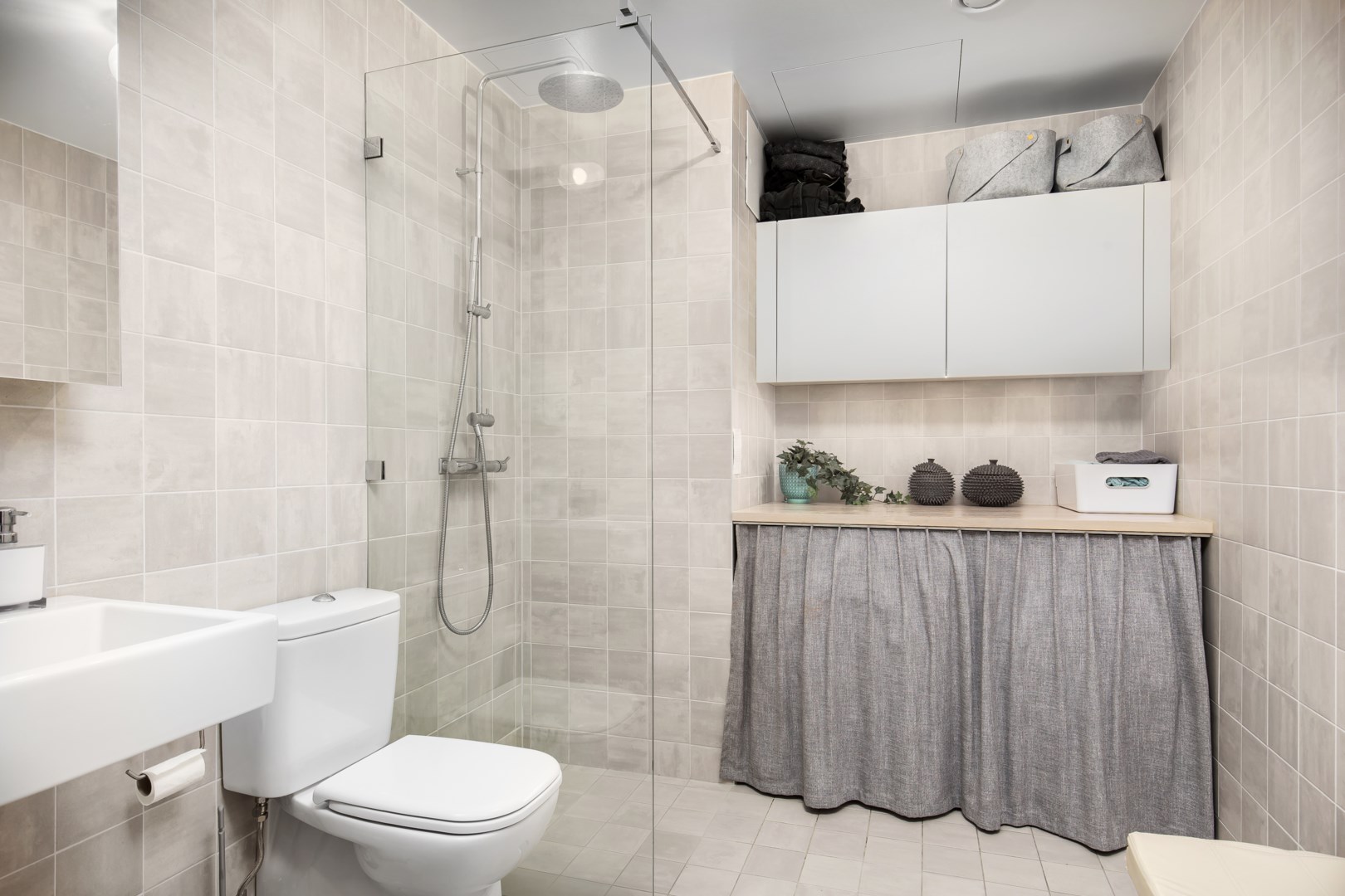 Bostadsbild från Tollareslingan 1, 2 tr, Såld i Tollare, Nacka