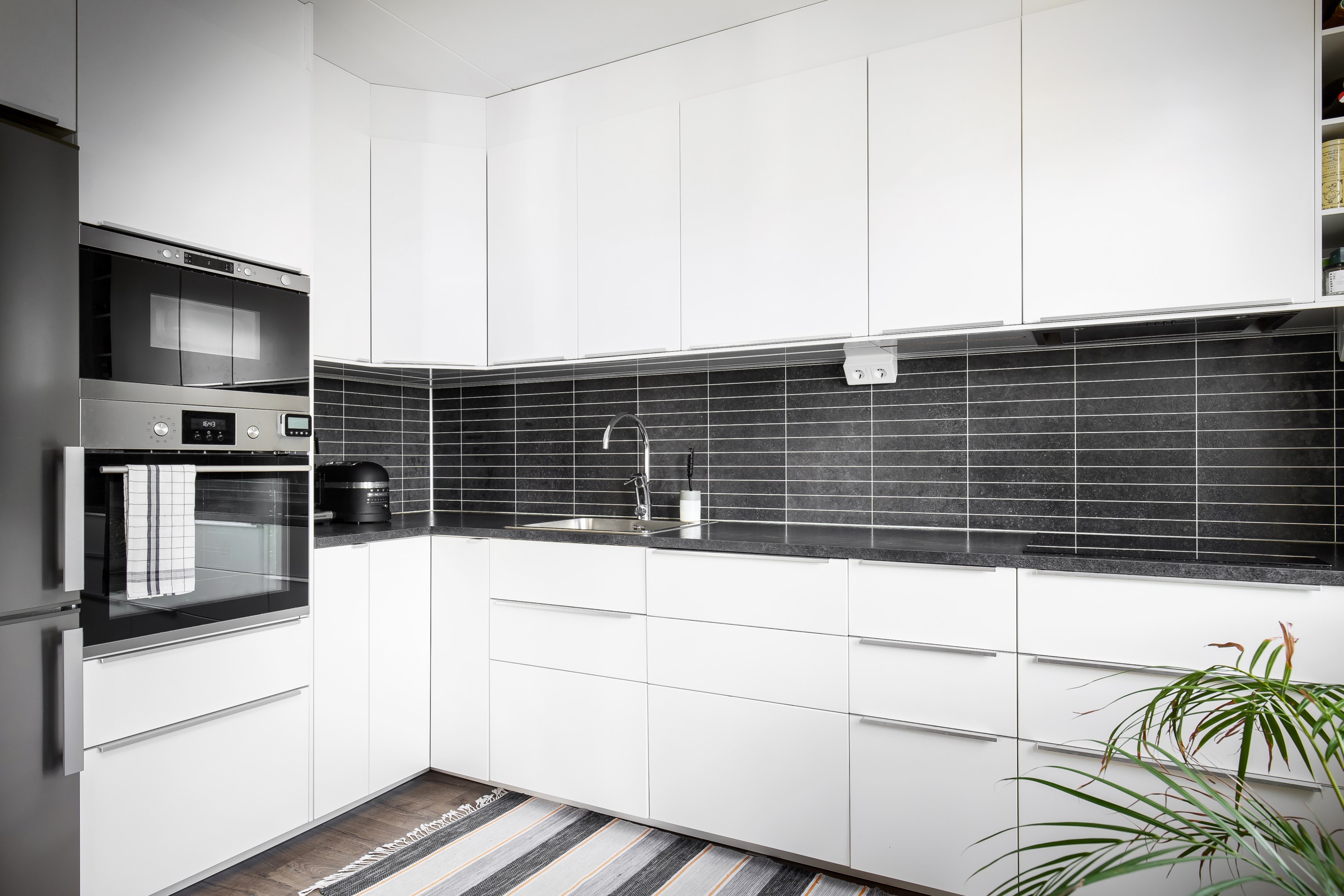 Bostadsbild från Skarpövägen 57, Såld i Västra Orminge, Nacka