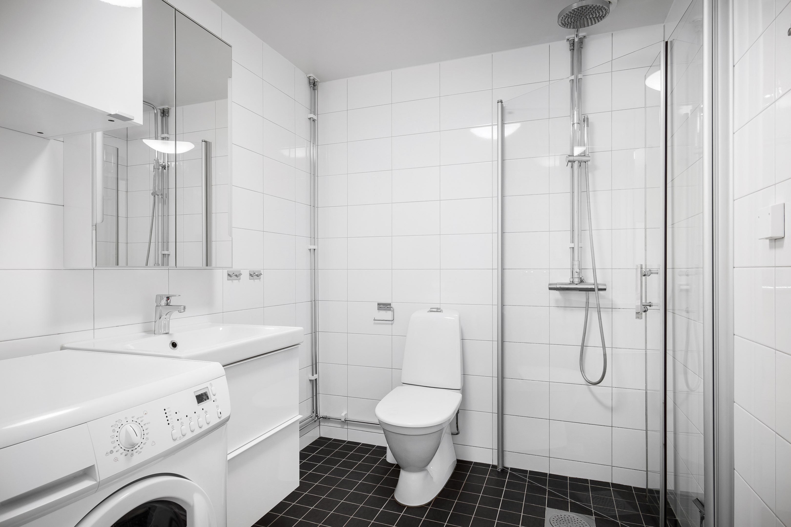 Bostadsbild från Stig Lindbergs gata 10, 3 tr, Såld i Porslinskvarteren, Värmdö