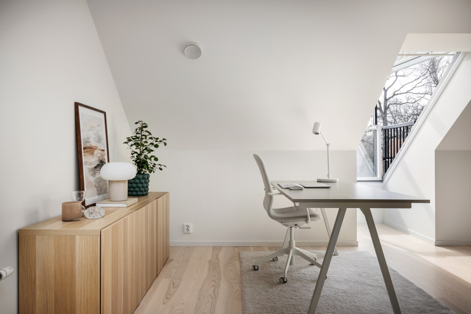 Bostadsbild från Hjortängsvägen 22D, Såld i Björknäs, Nacka