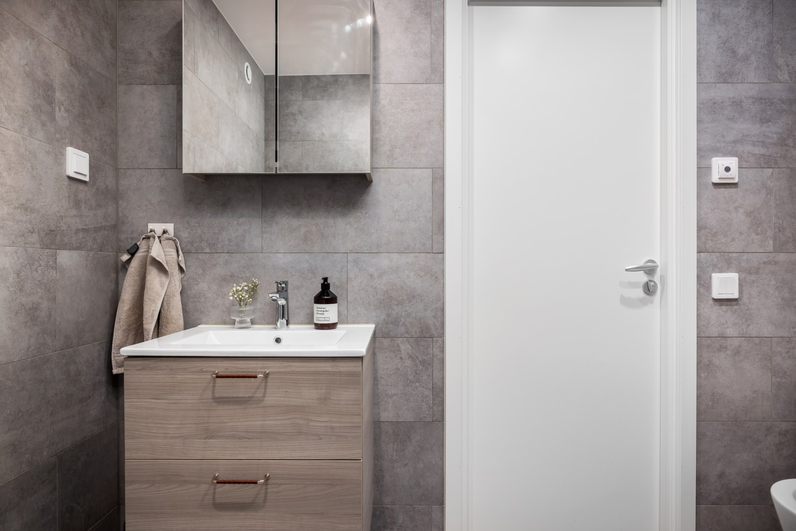 Bostadsbild från Hjortängsvägen 22D, Såld i Björknäs, Nacka