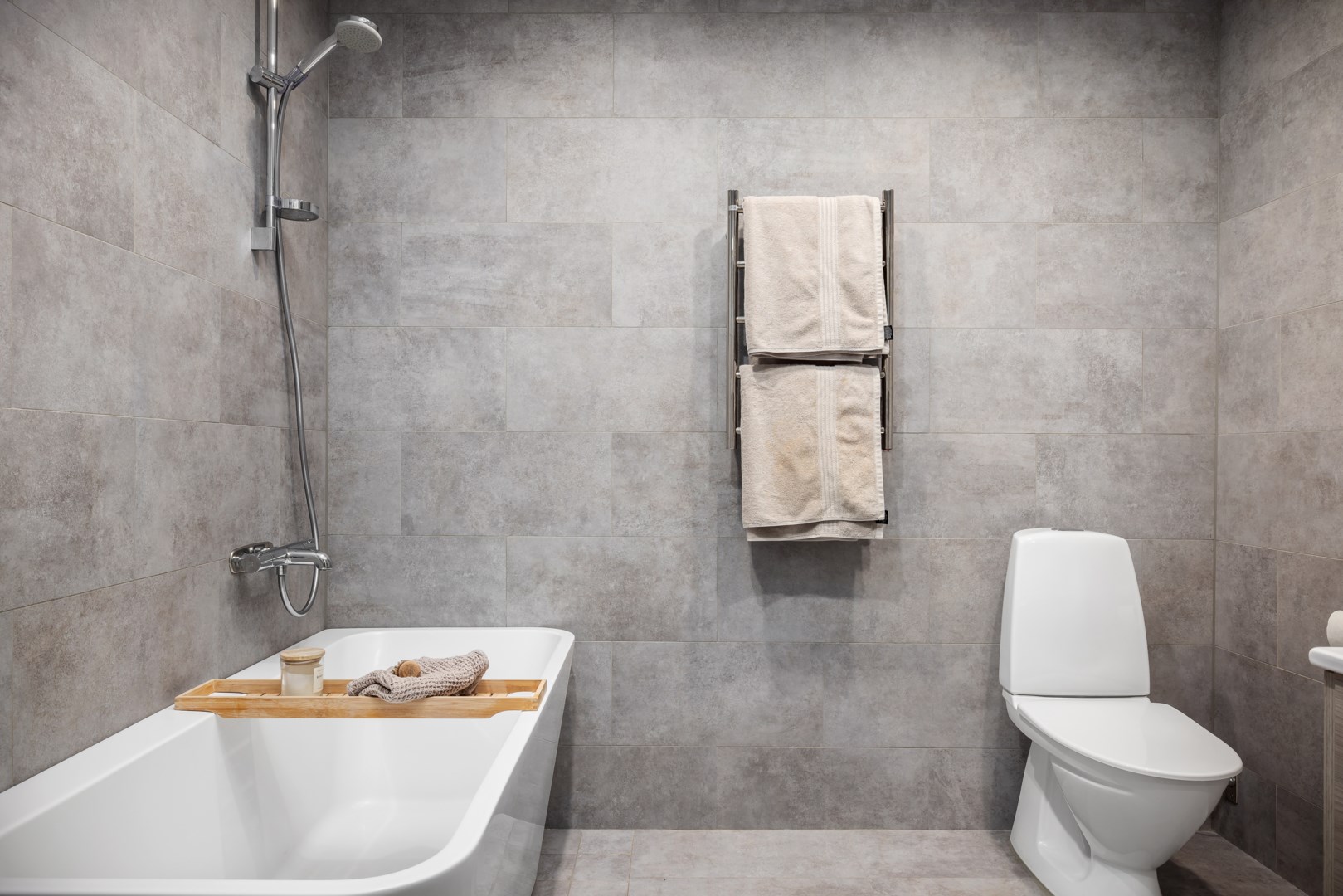 Bostadsbild från Hjortängsvägen 22D, Såld i Björknäs, Nacka