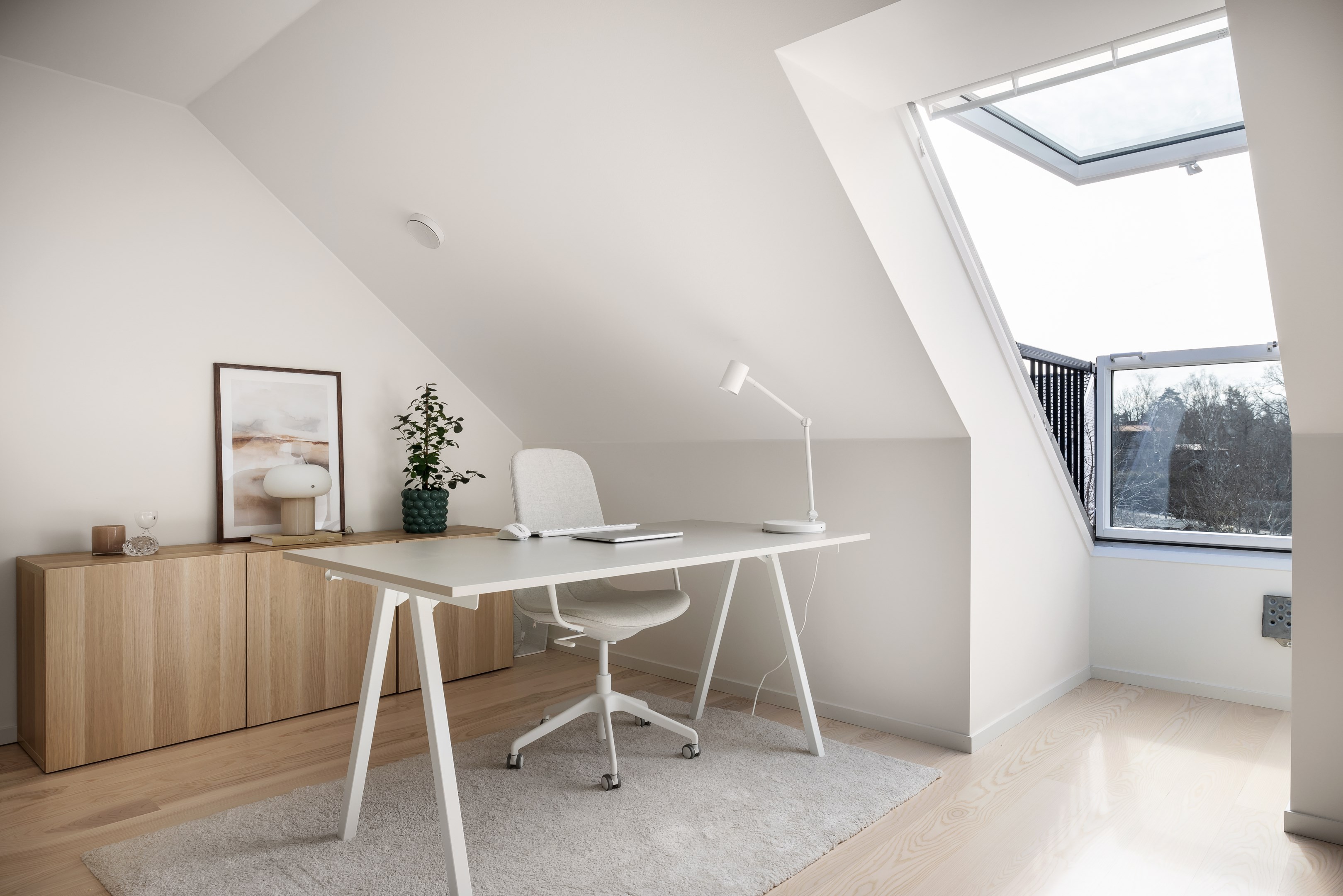 Bostadsbild från Hjortängsvägen 22D, Såld i Björknäs, Nacka