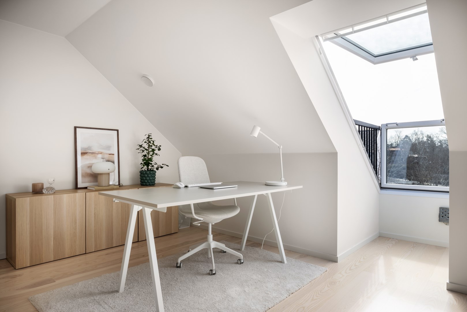 Bostadsbild från Hjortängsvägen 22D, Såld i Björknäs, Nacka