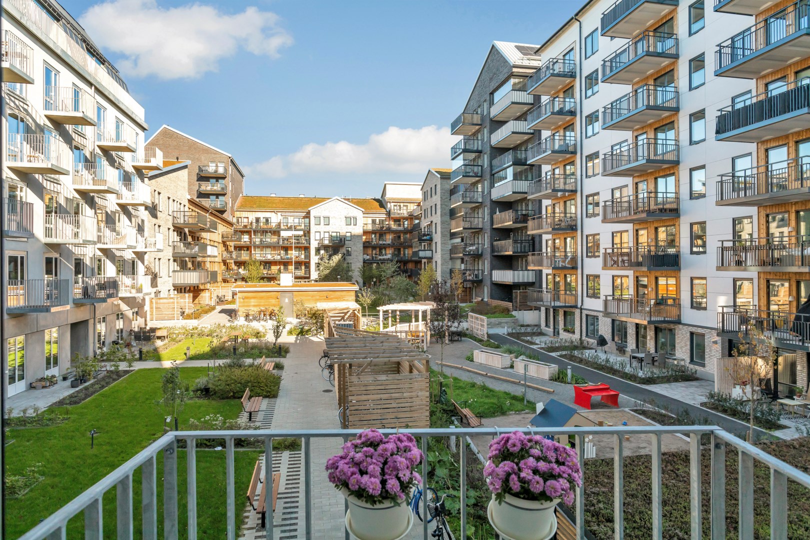 Bostadsbild från Betty Petterssons gata 9, Såld i Rosendal, Uppsala