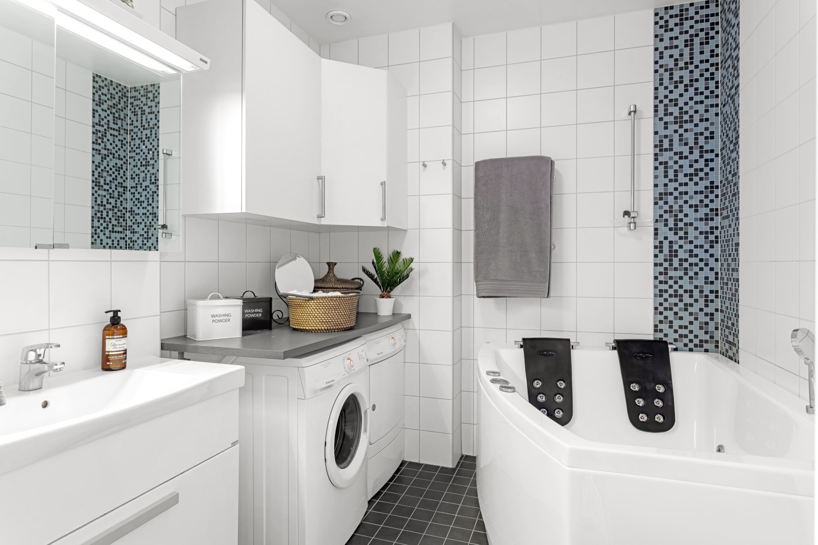 Bostadsbild från Tullgarnsgatan 21, Såld i Kungsängen, Uppsala