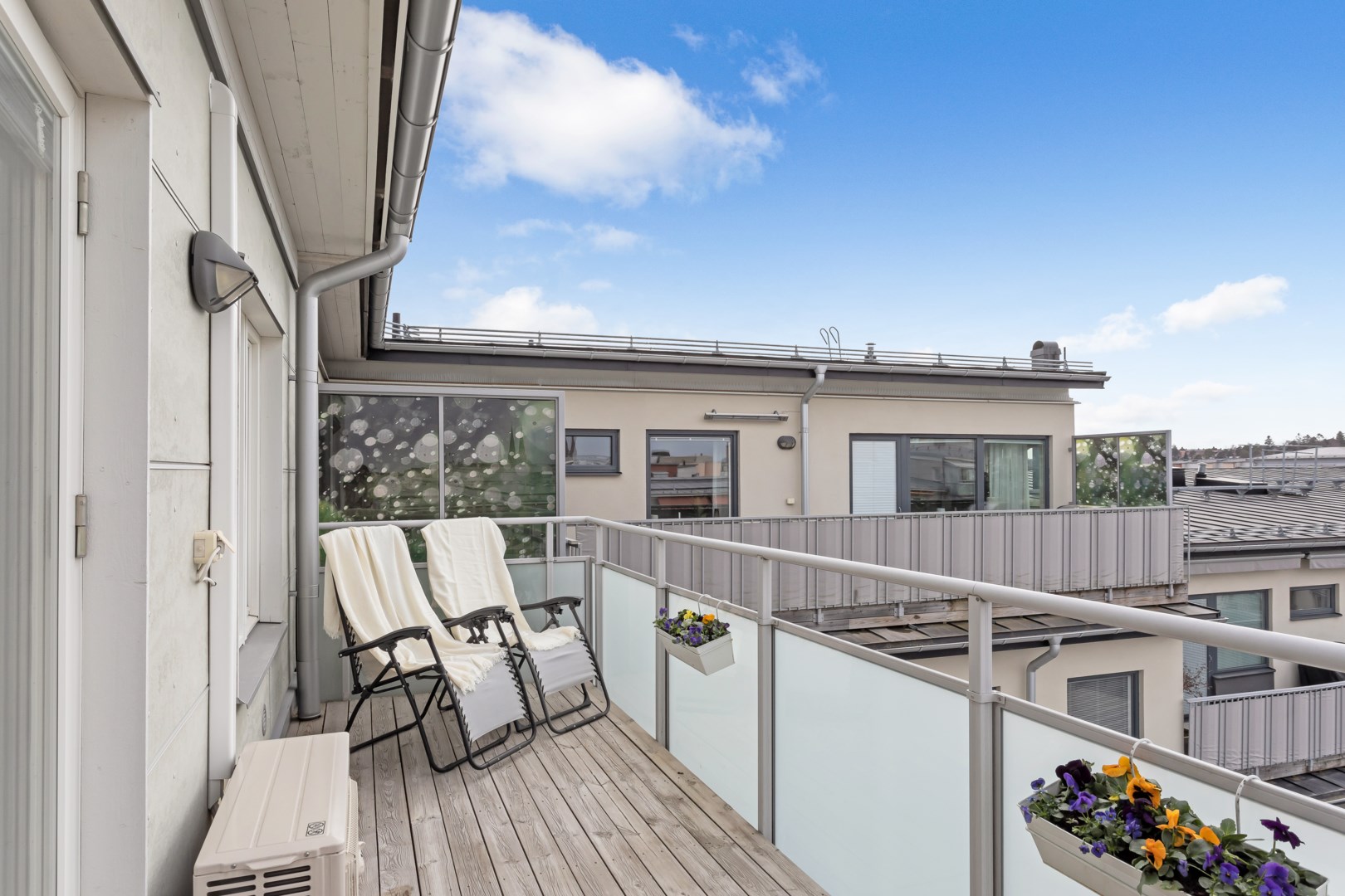 Bostadsbild från Tullgarnsgatan 21, Såld i Kungsängen, Uppsala