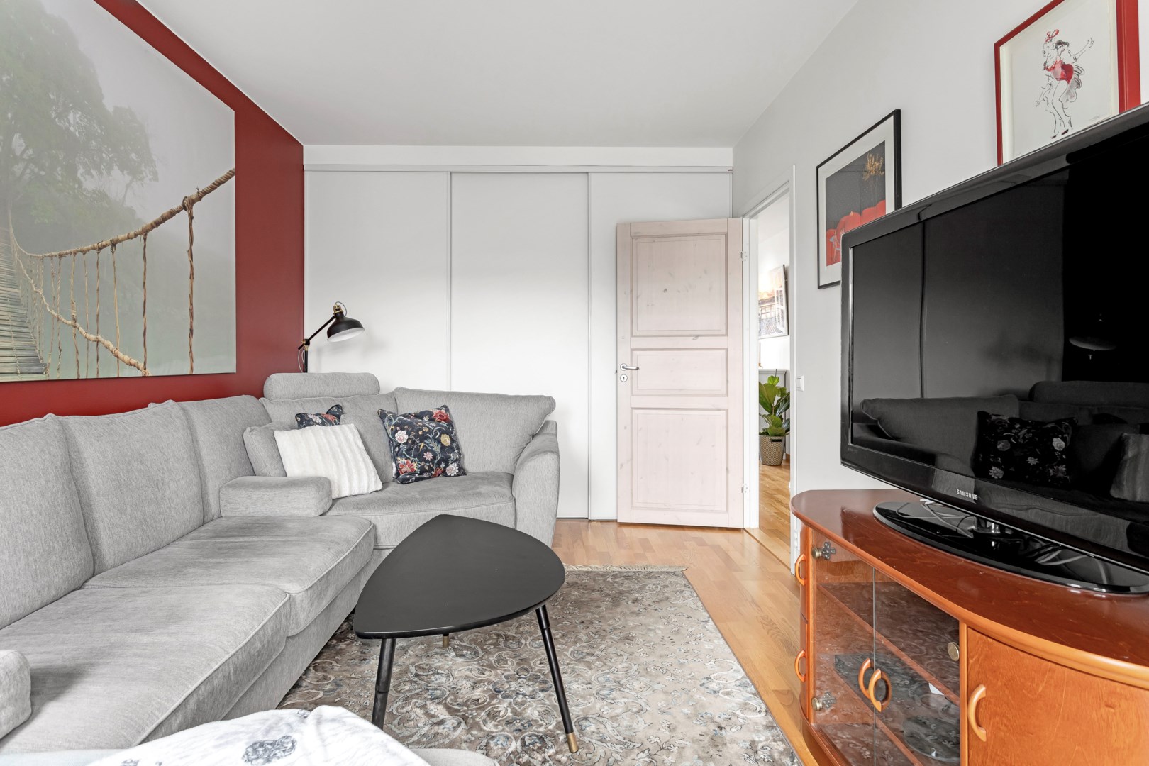 Bostadsbild från Tullgarnsgatan 21, Såld i Kungsängen, Uppsala