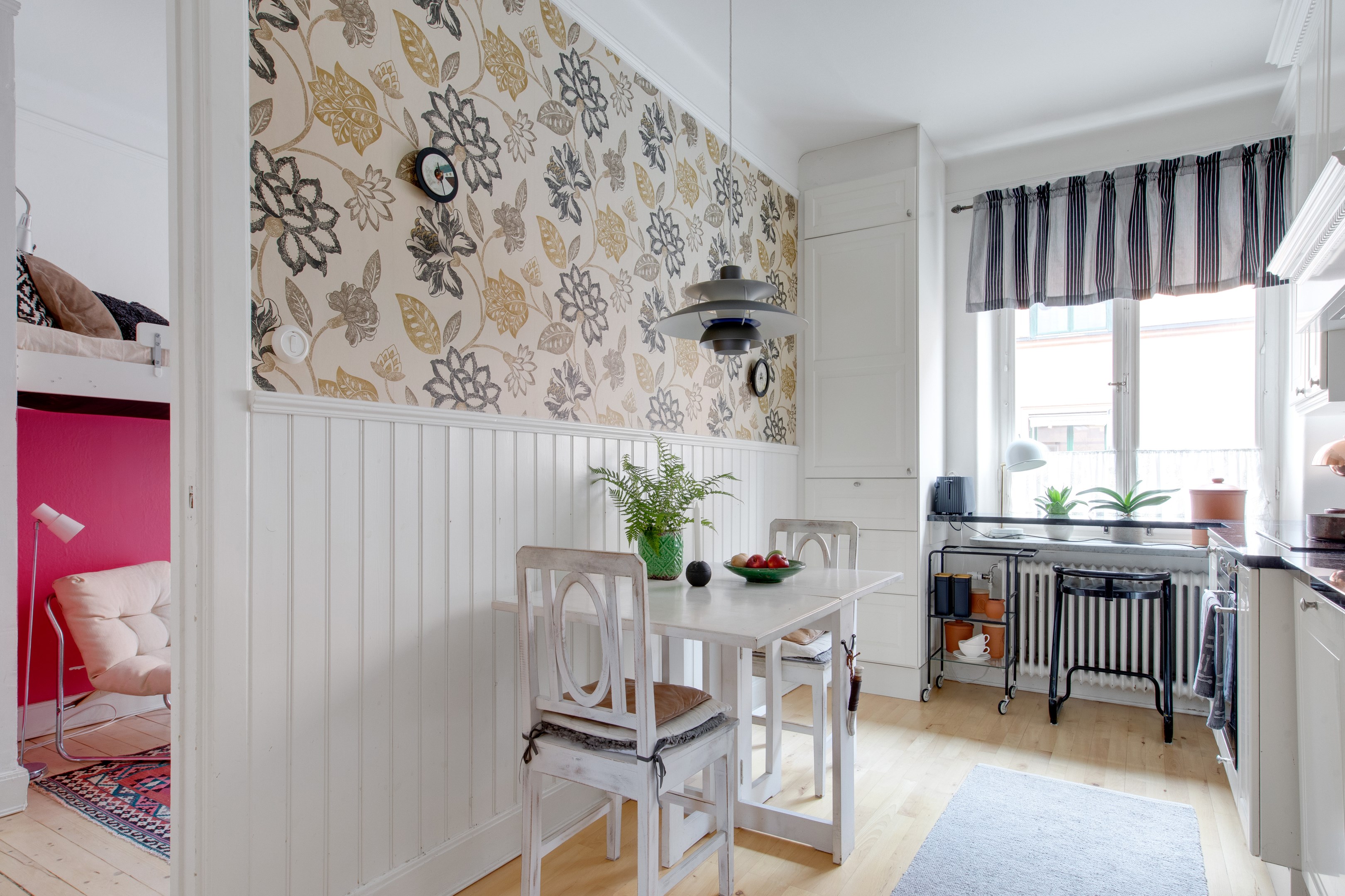 Bostadsbild från Övre Slottsgatan 8 A, Såld i Öfre Slotts, Uppsala