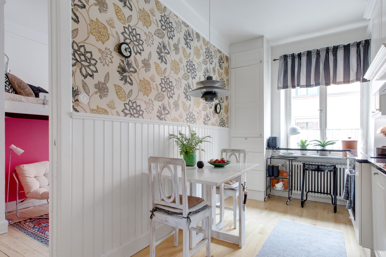 Bostadsbild från Övre Slottsgatan 8 A, Såld i Öfre Slotts, Uppsala