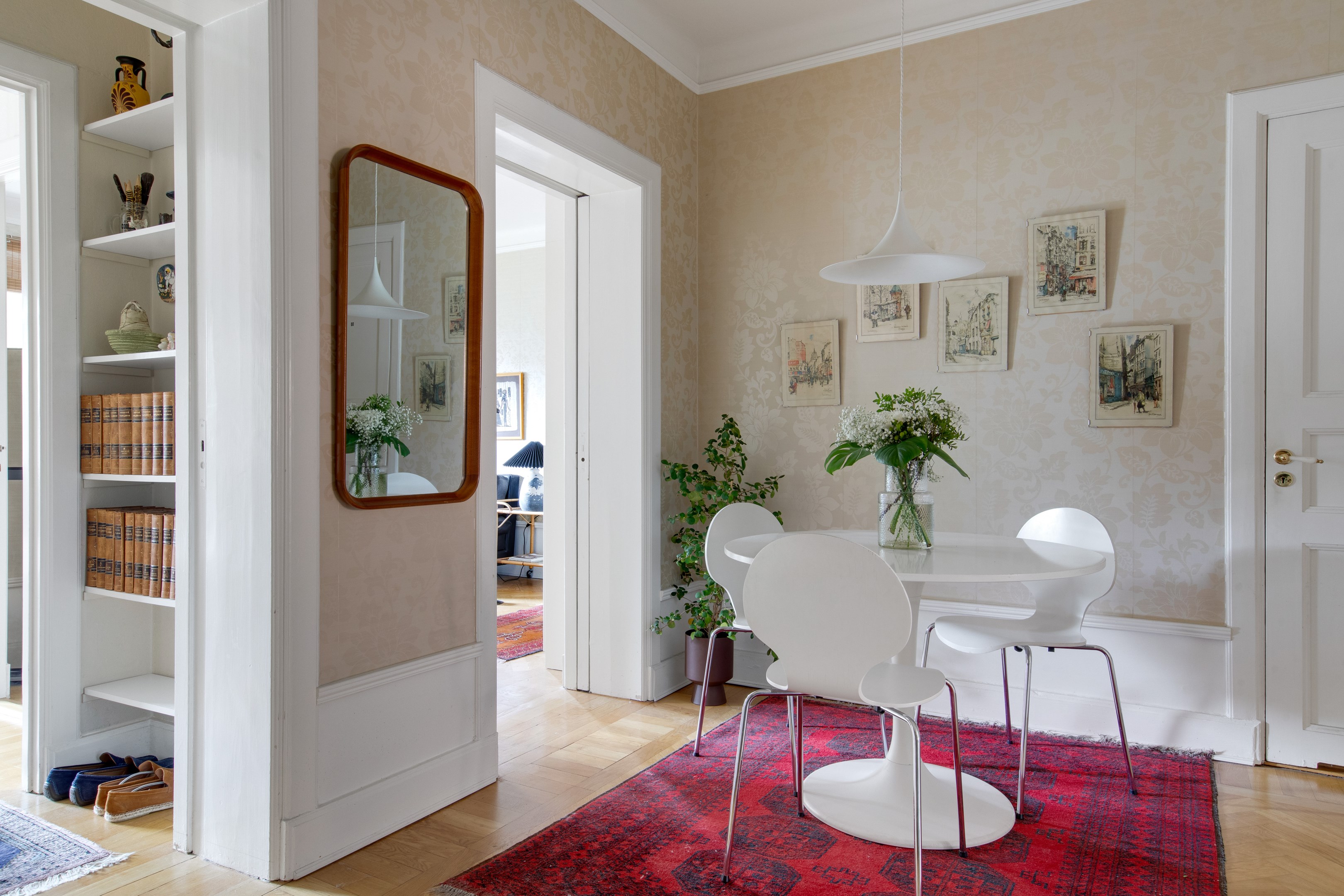 Bostadsbild från Övre Slottsgatan 8 A, Såld i Öfre Slotts, Uppsala