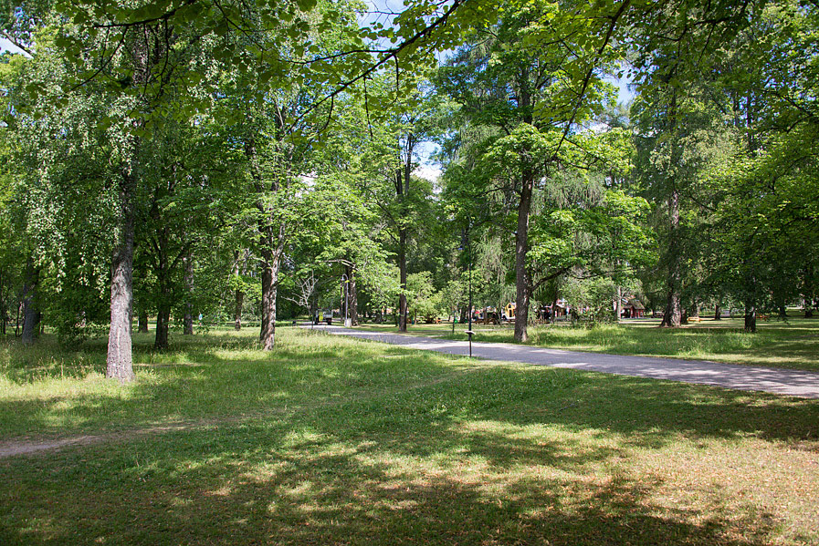 Bostadsbild från Övre Slottsgatan 8 A, Såld i Öfre Slotts, Uppsala