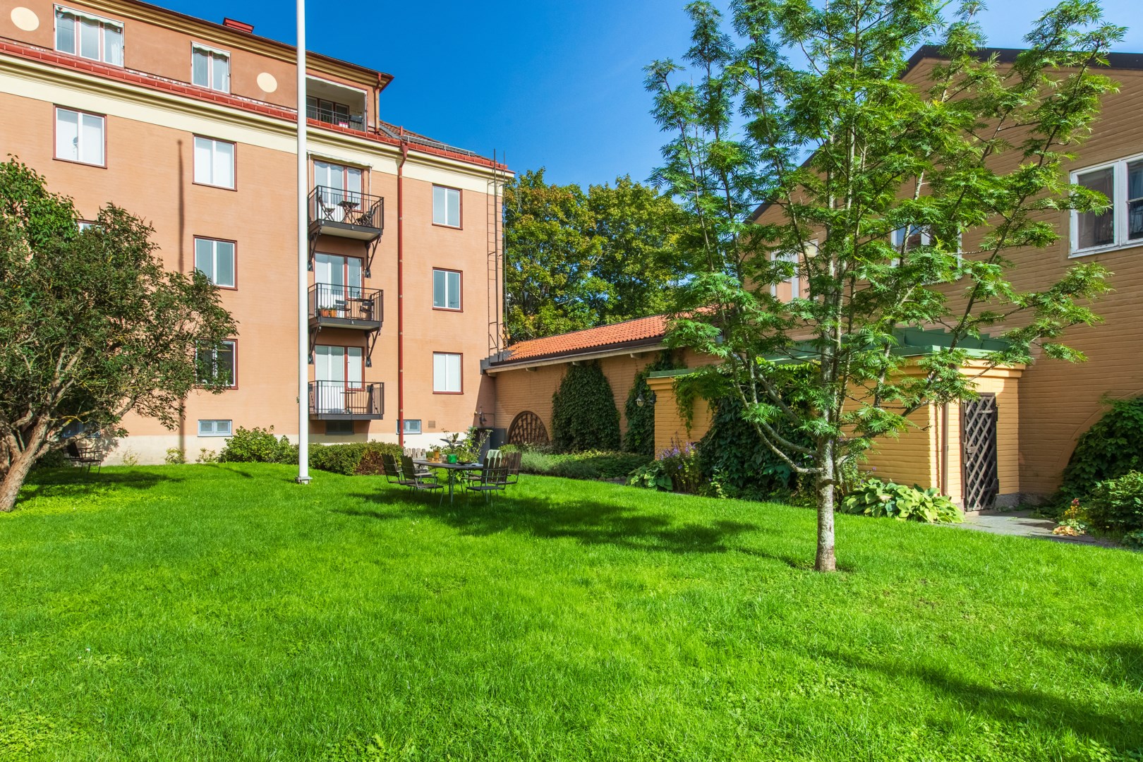 Bostadsbild från Övre Slottsgatan 8 A, Såld i Öfre Slotts, Uppsala