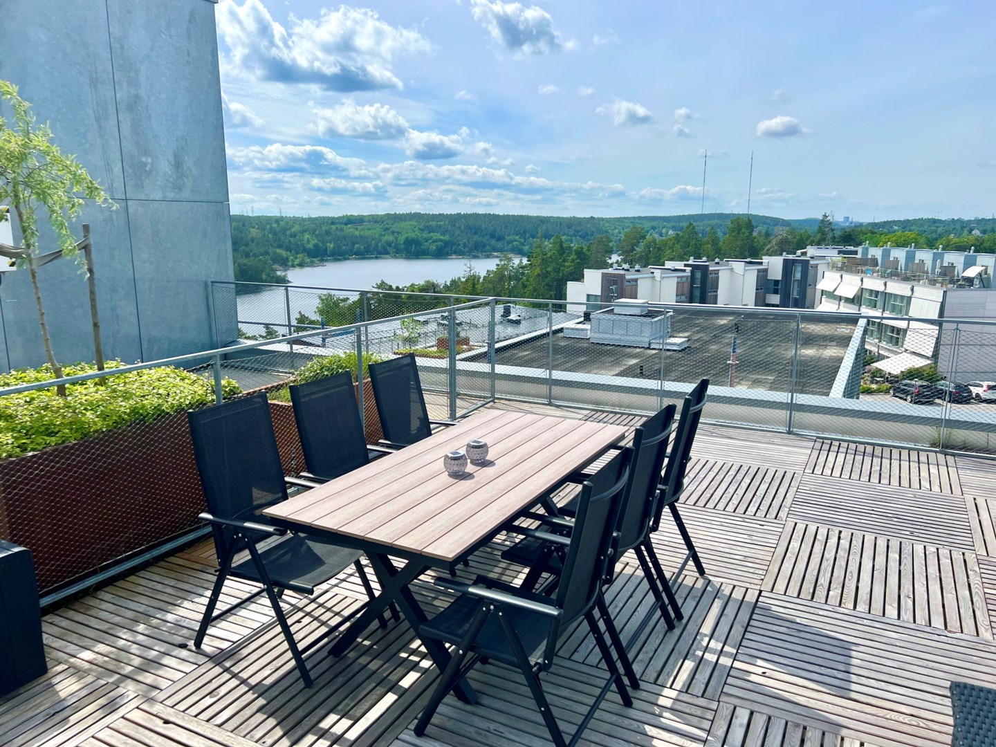 Bostadsbild från Tollareslingan 3, vån 6/6, Såld i Tollare, Nacka