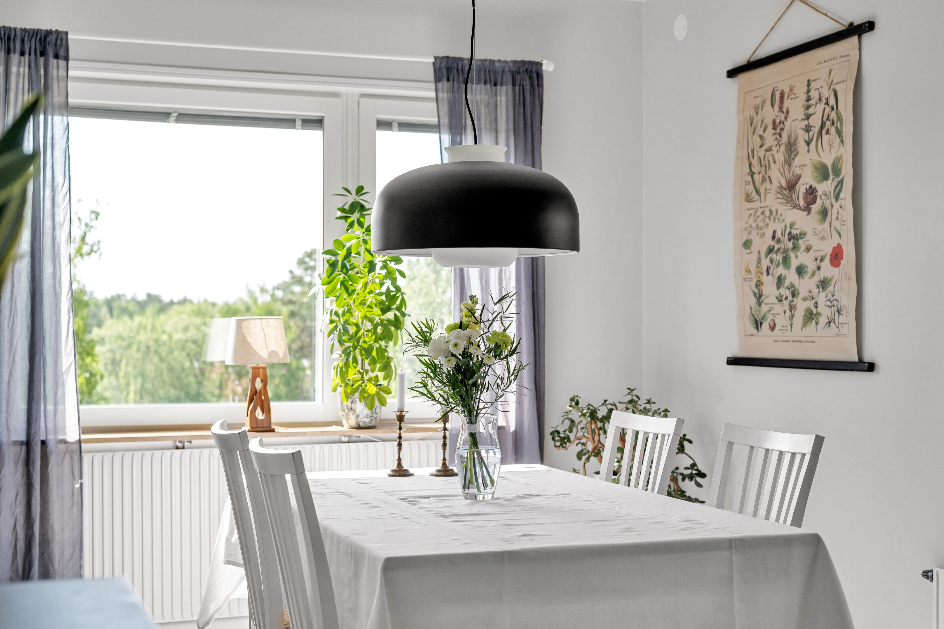 Bostadsbild från Kontrabasvägen 3, Såld i Gottsunda, Uppsala