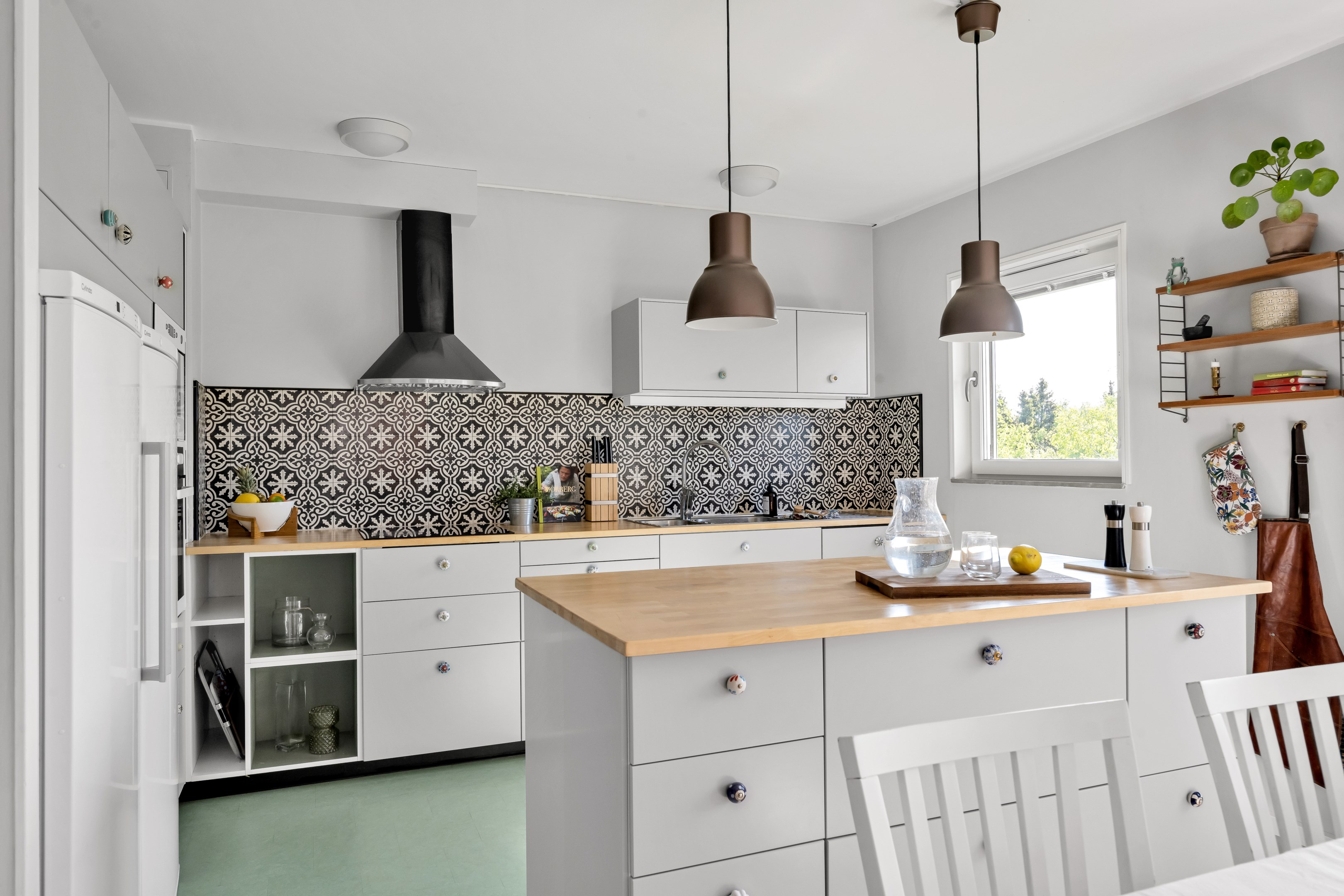 Bostadsbild från Kontrabasvägen 3, Såld i Gottsunda, Uppsala