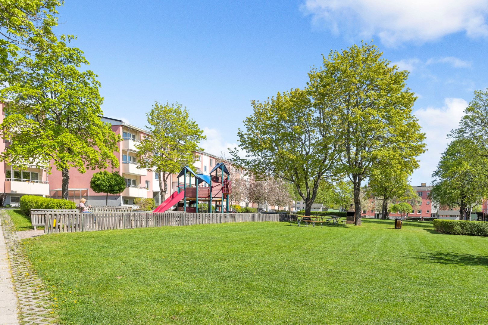 Bostadsbild från Tövädersgatan 20, Såld i Gränby backe, Uppsala
