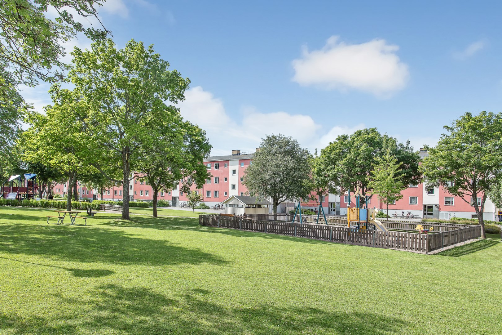 Bostadsbild från Tövädersgatan 20, Såld i Gränby backe, Uppsala