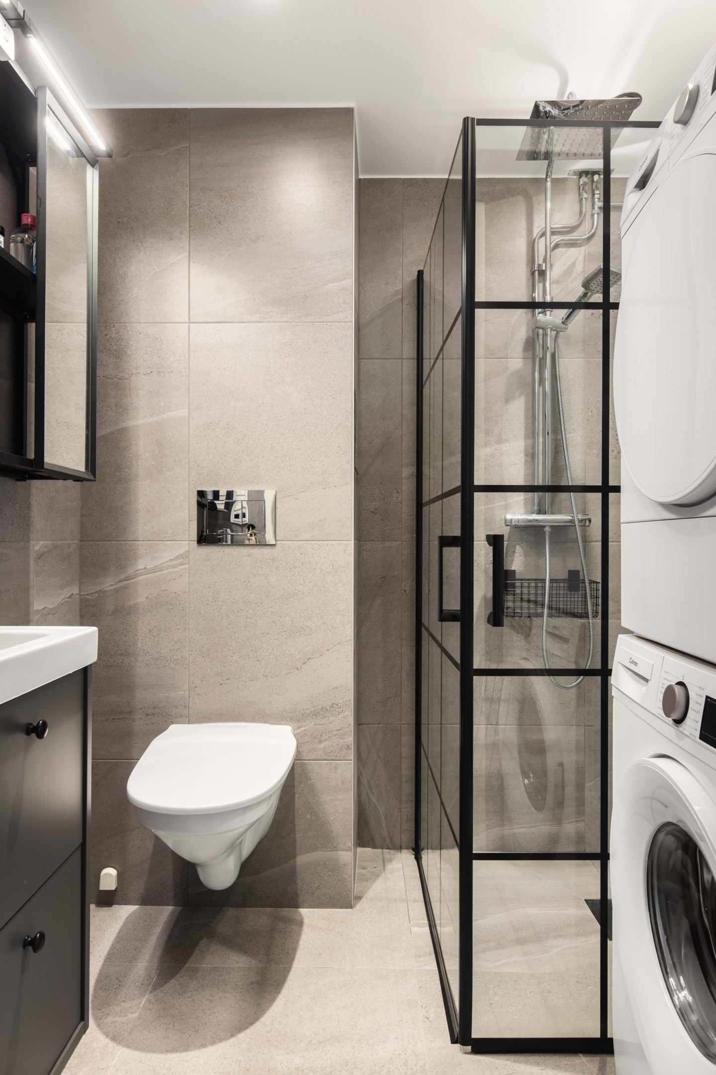 Bostadsbild från Per Hallströms Väg 12, Till salu i Nacka Forum, Nacka