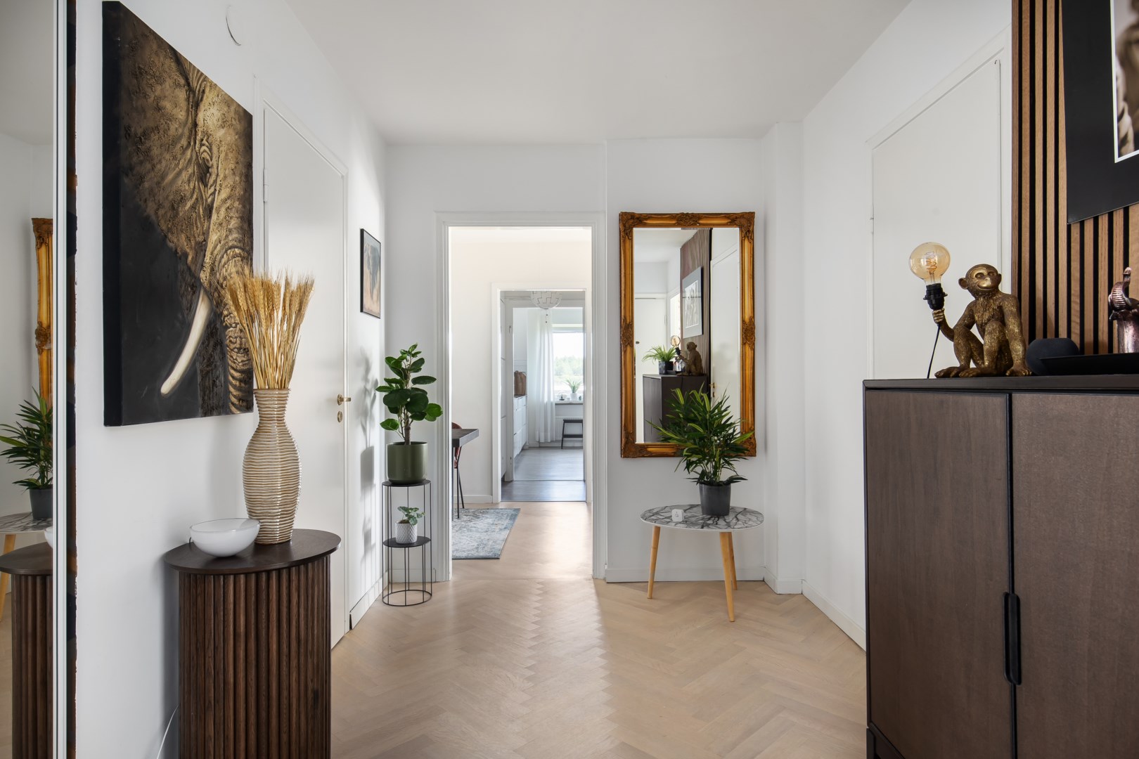 Bostadsbild från Per Hallströms Väg 12, Till salu i Nacka Forum, Nacka