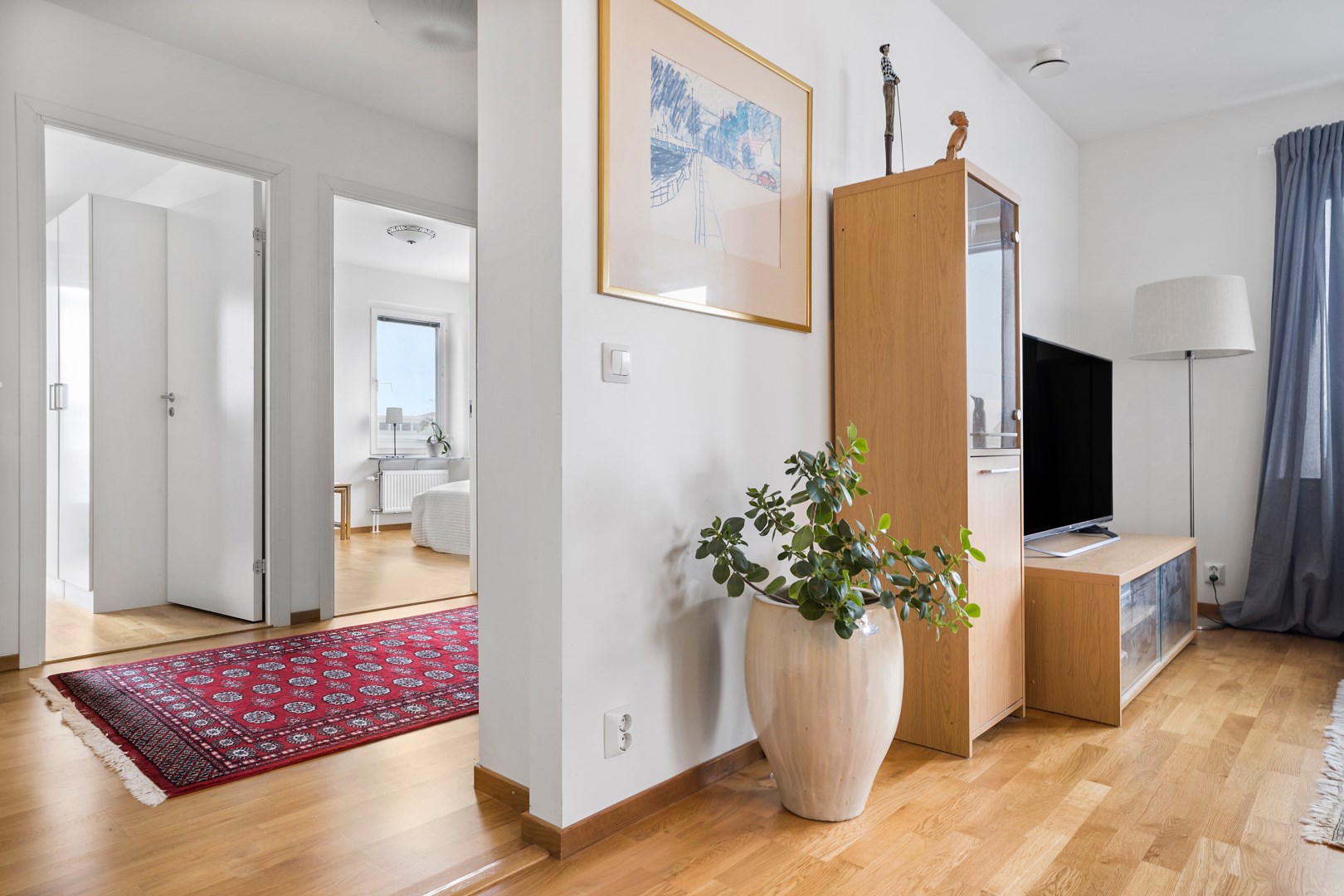 Bostadsbild från Råbyvägen 28, Såld i Kapellgärdet, Uppsala