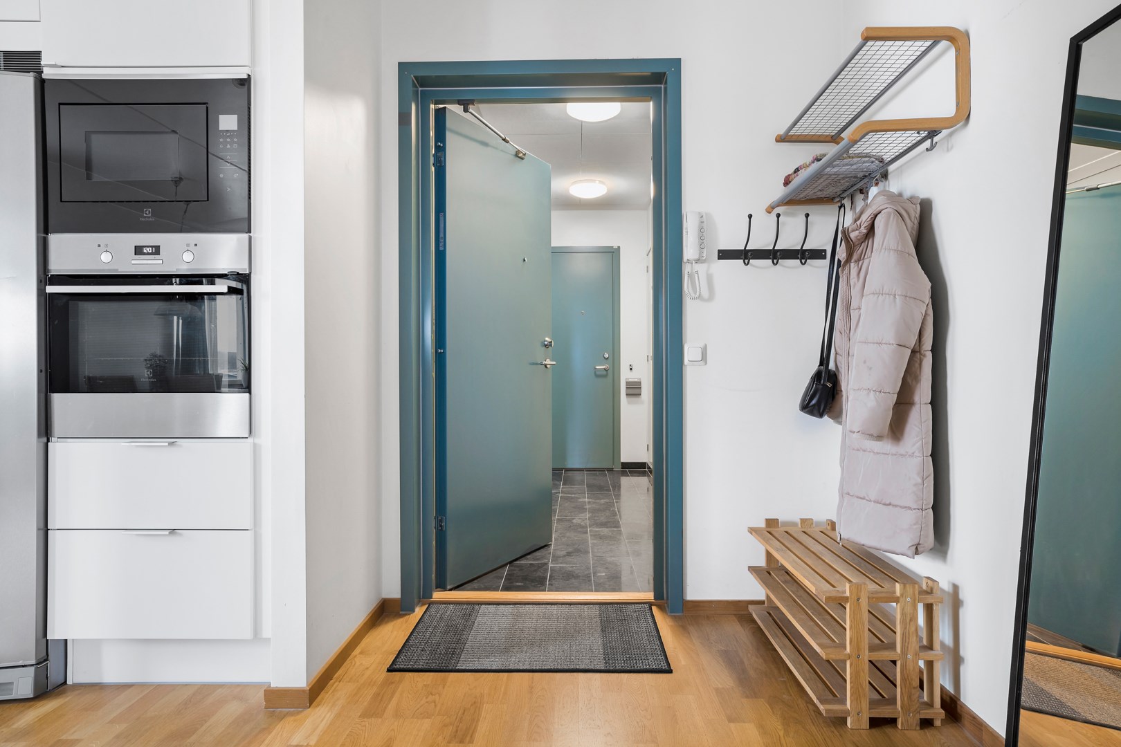 Bostadsbild från Råbyvägen 28, Såld i Kapellgärdet, Uppsala