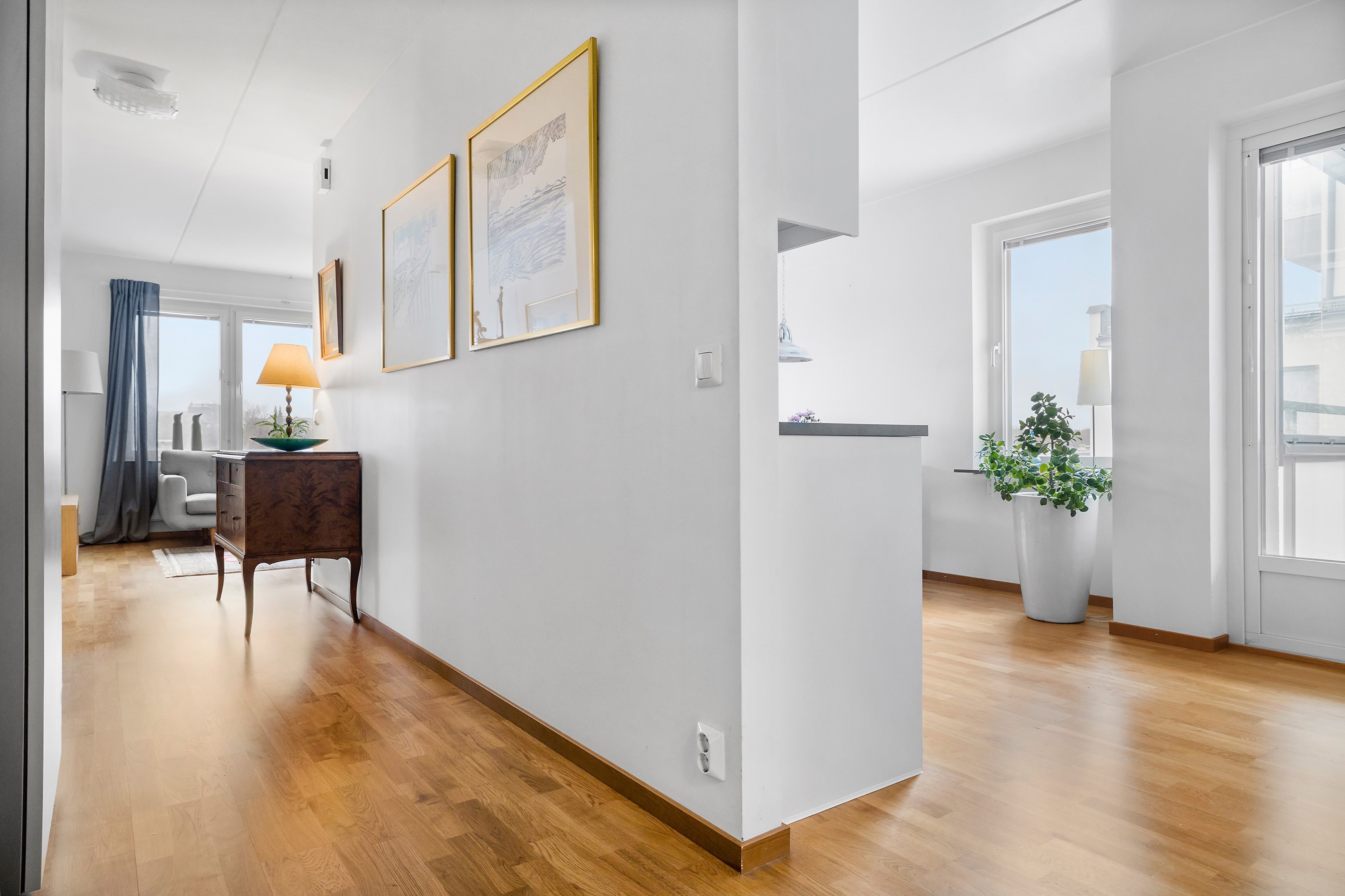 Bostadsbild från Råbyvägen 28, Såld i Kapellgärdet, Uppsala