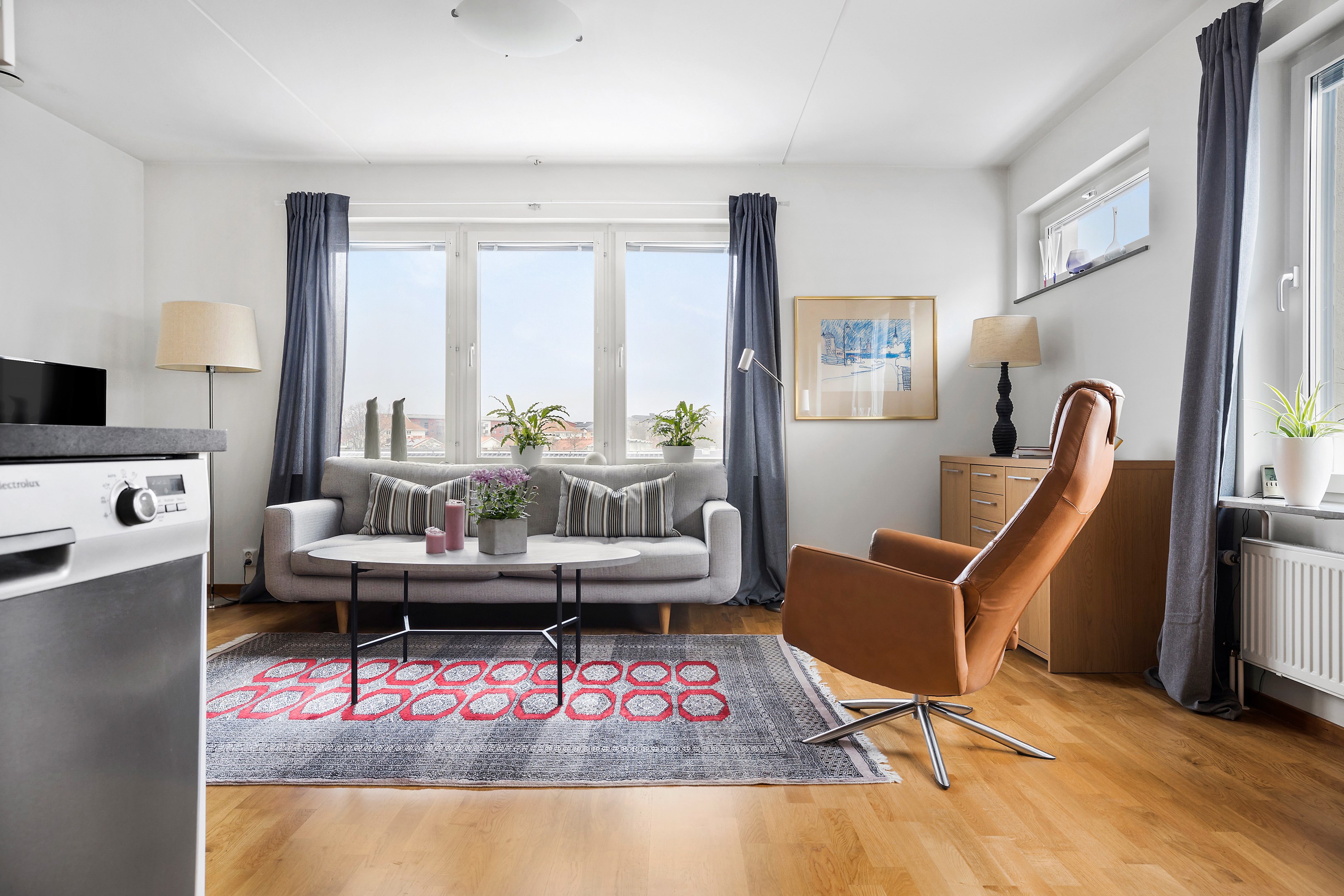 Bostadsbild från Råbyvägen 28, Såld i Kapellgärdet, Uppsala