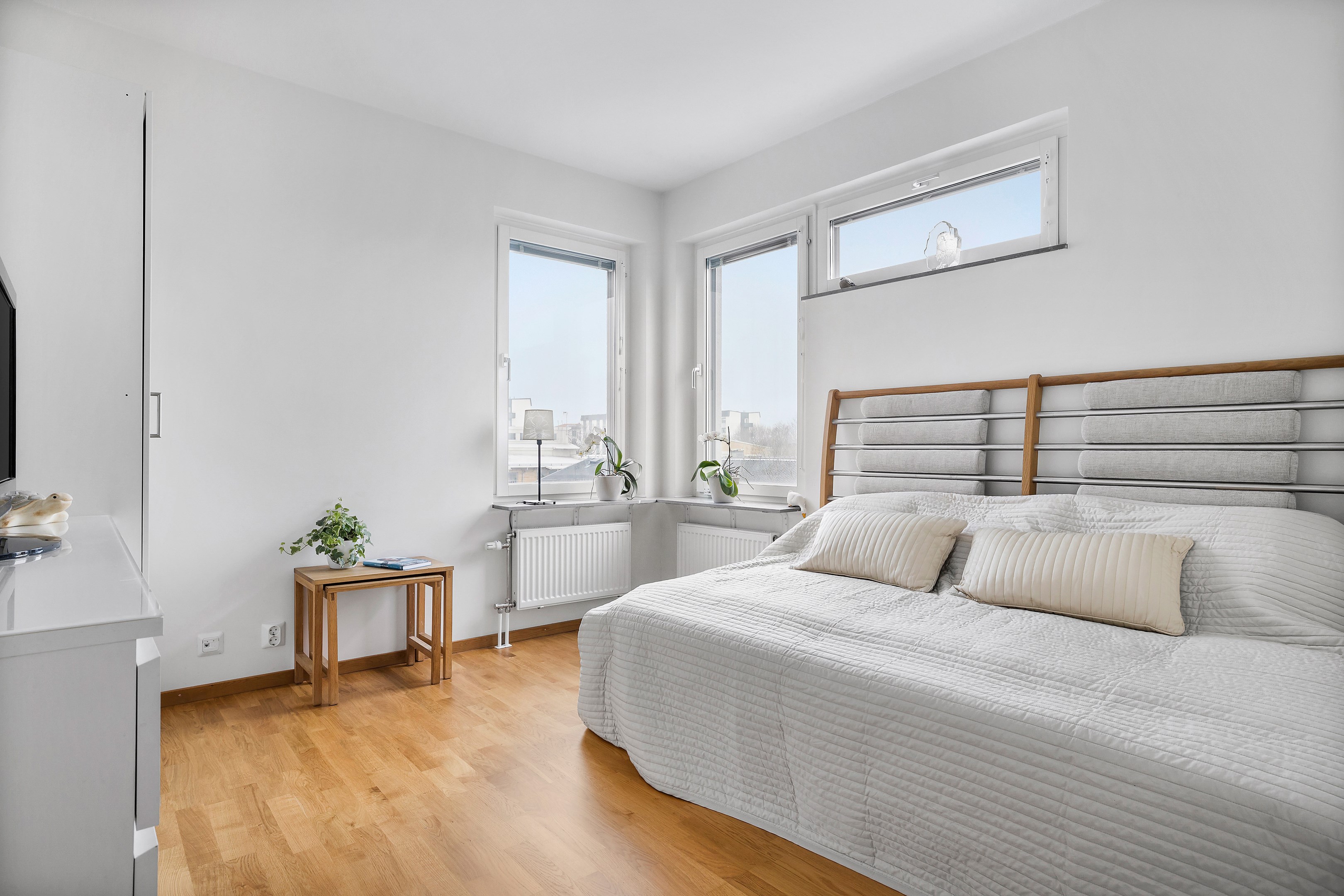 Bostadsbild från Råbyvägen 28, Såld i Kapellgärdet, Uppsala