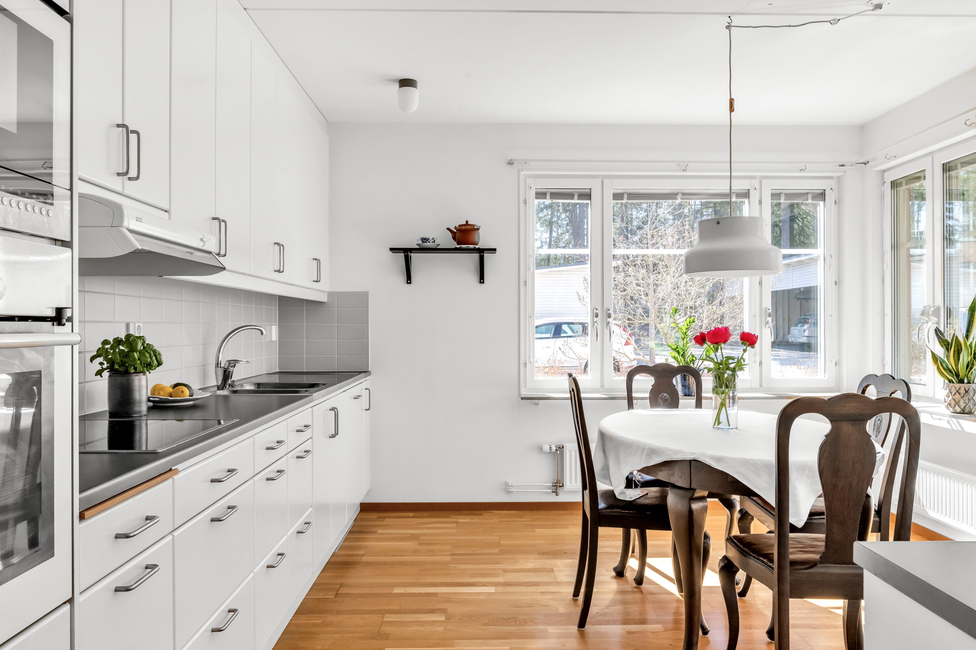 Bostadsbild från Morkullevägen 74, Såld i Sunnersta, Uppsala