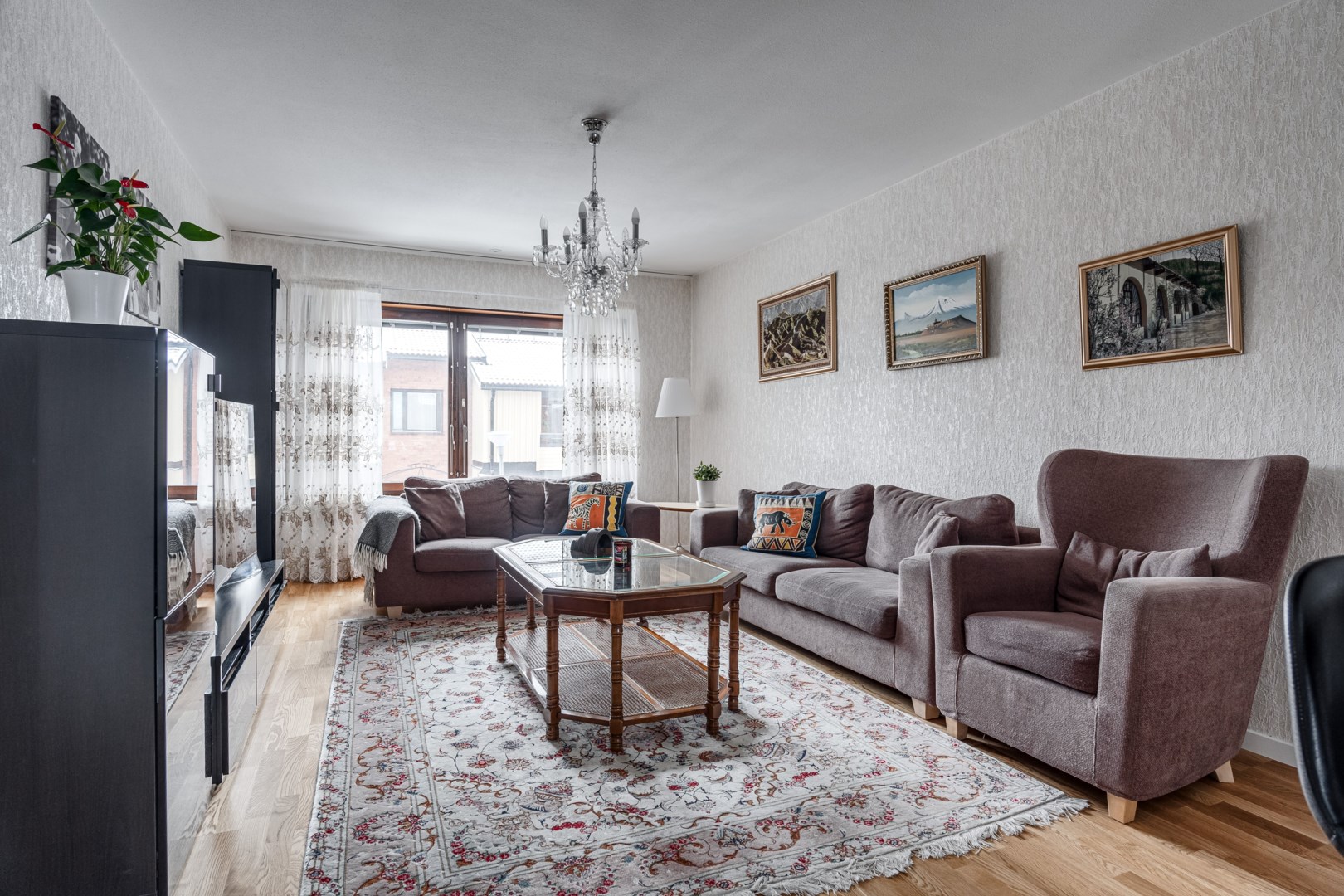 Bostadsbild från Dirigentvägen 151, Såld i Gottsunda, Uppsala