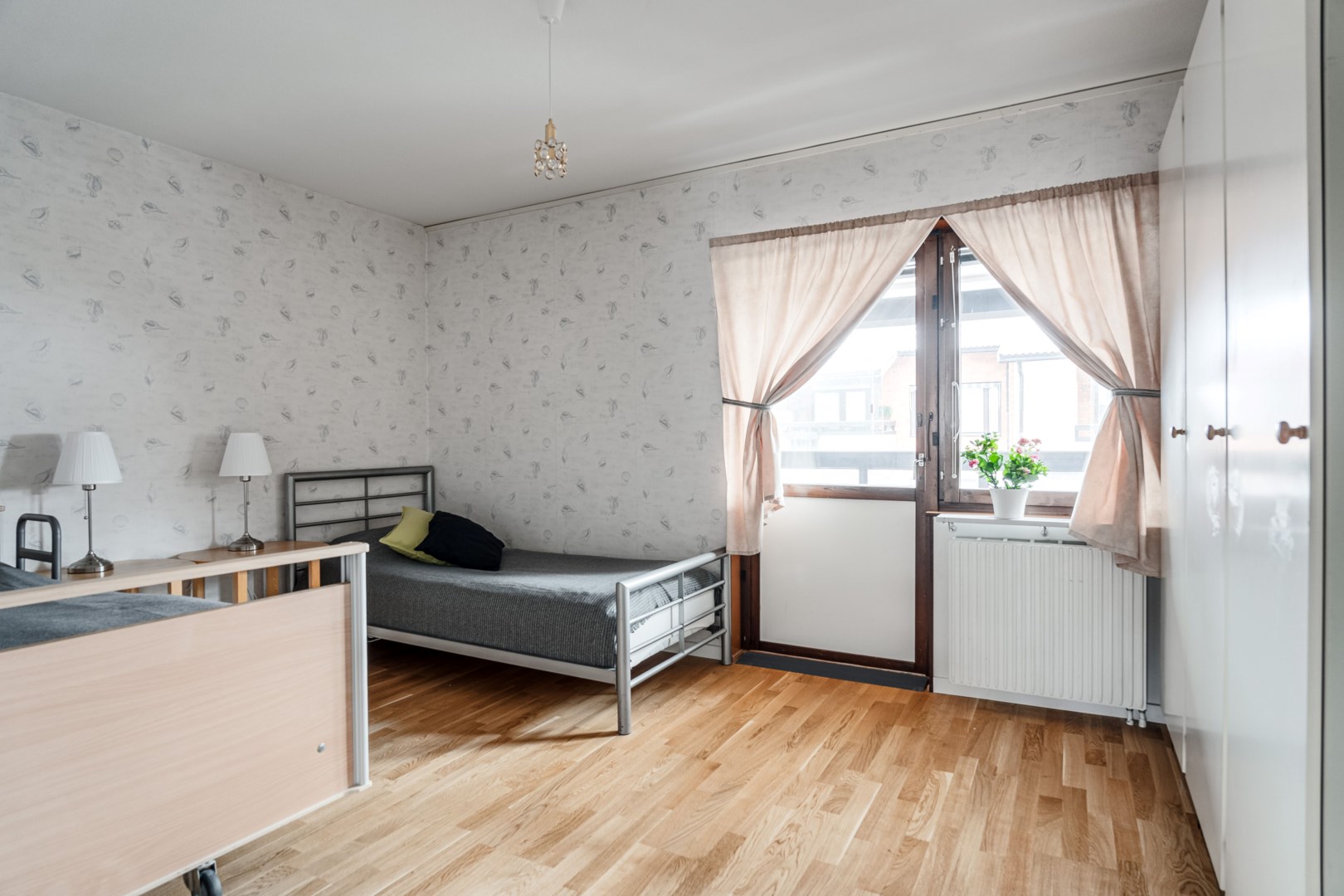 Bostadsbild från Dirigentvägen 151, Såld i Gottsunda, Uppsala