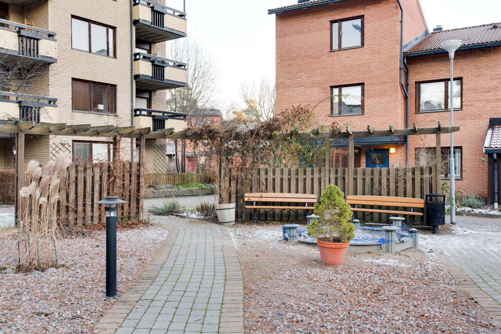 Bostadsbild från Dirigentvägen 151, Såld i Gottsunda, Uppsala