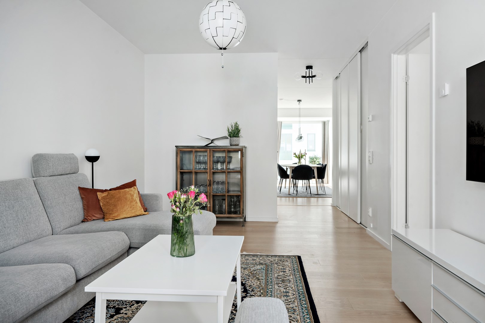 Bostadsbild från Soldathemsvägen 3, Såld i Rosendal, Uppsala