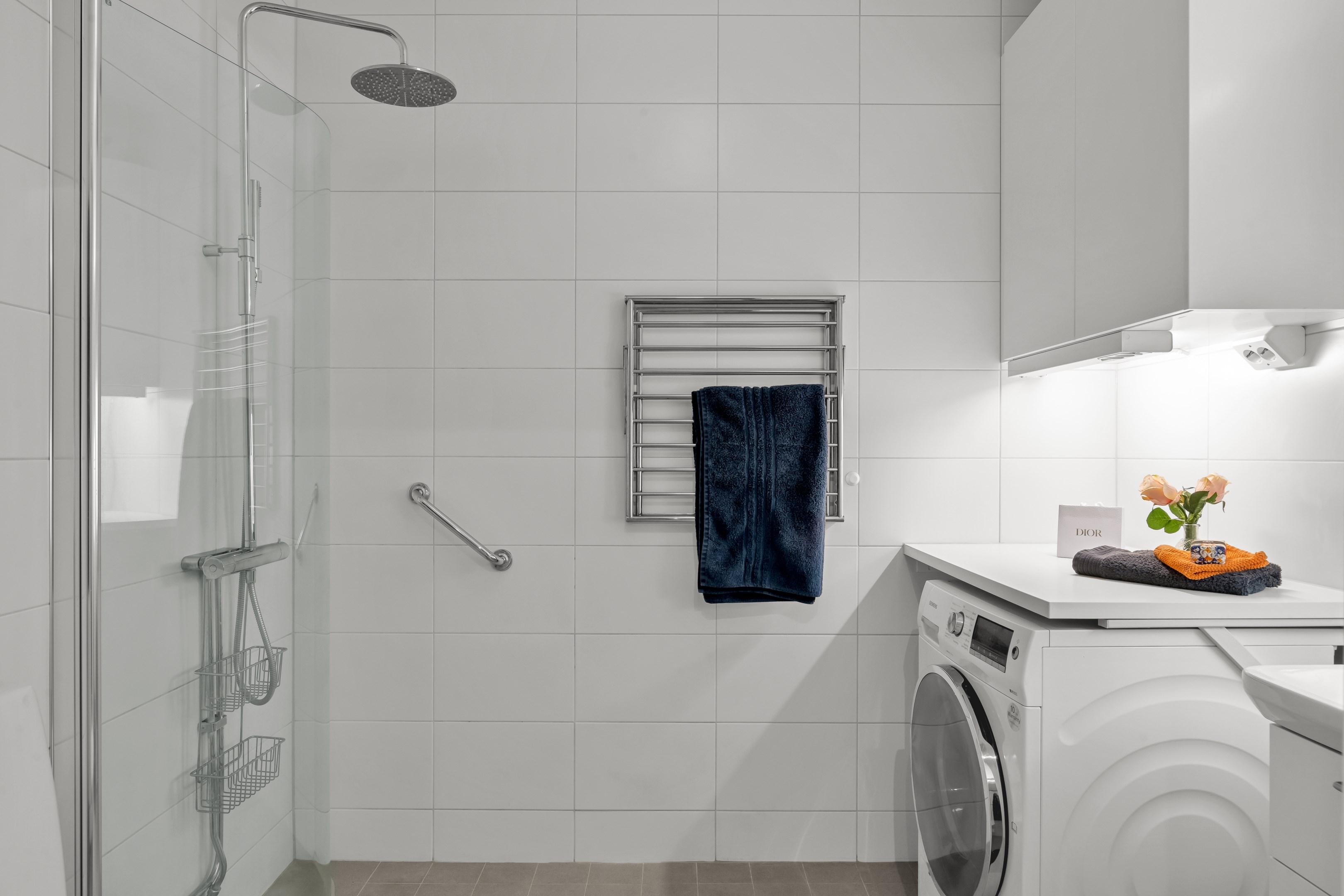 Bostadsbild från Hällbygatan 43, Såld i Luthagen, Uppsala