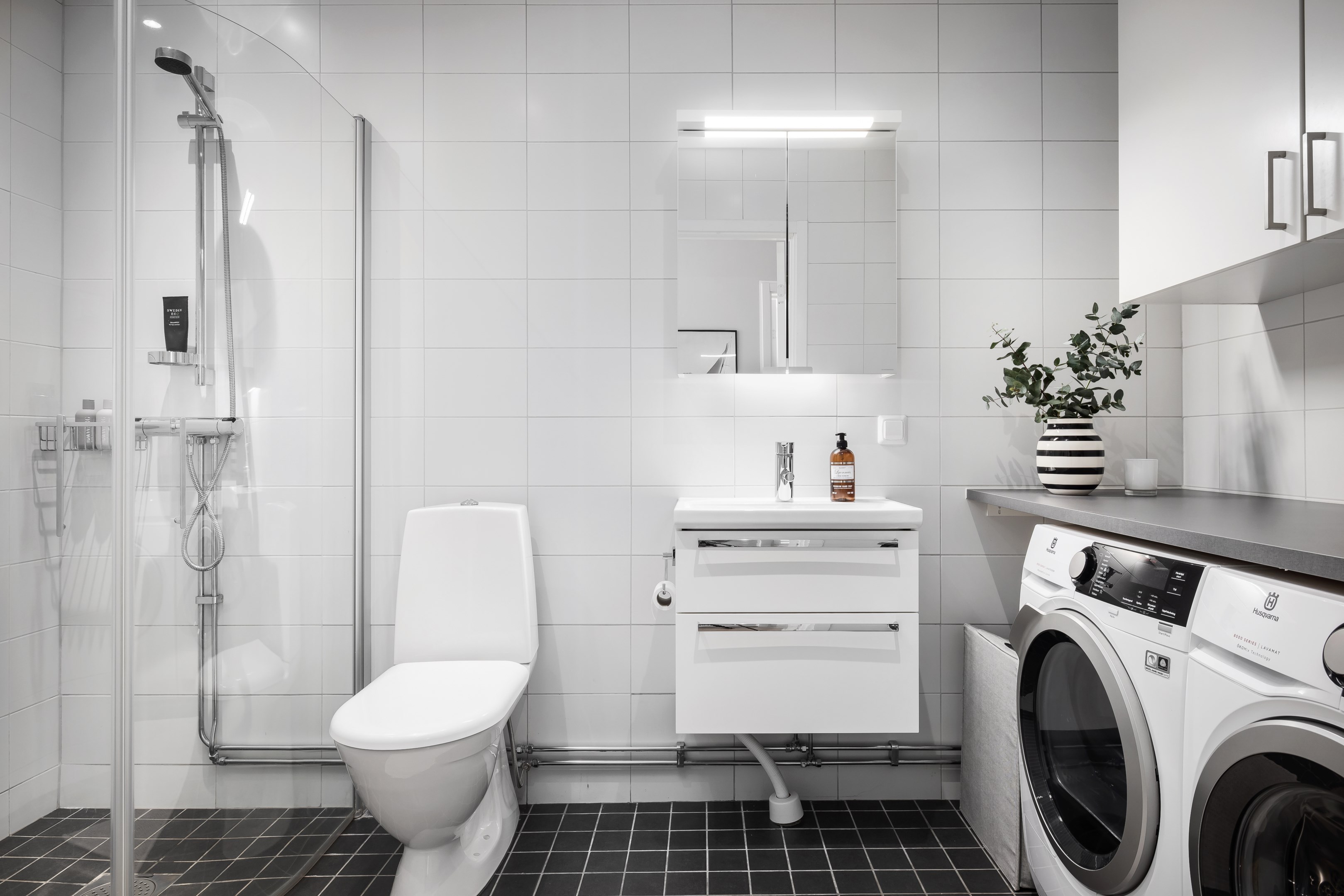 Bostadsbild från Tollare kaj 8, Såld i Tollare, Nacka