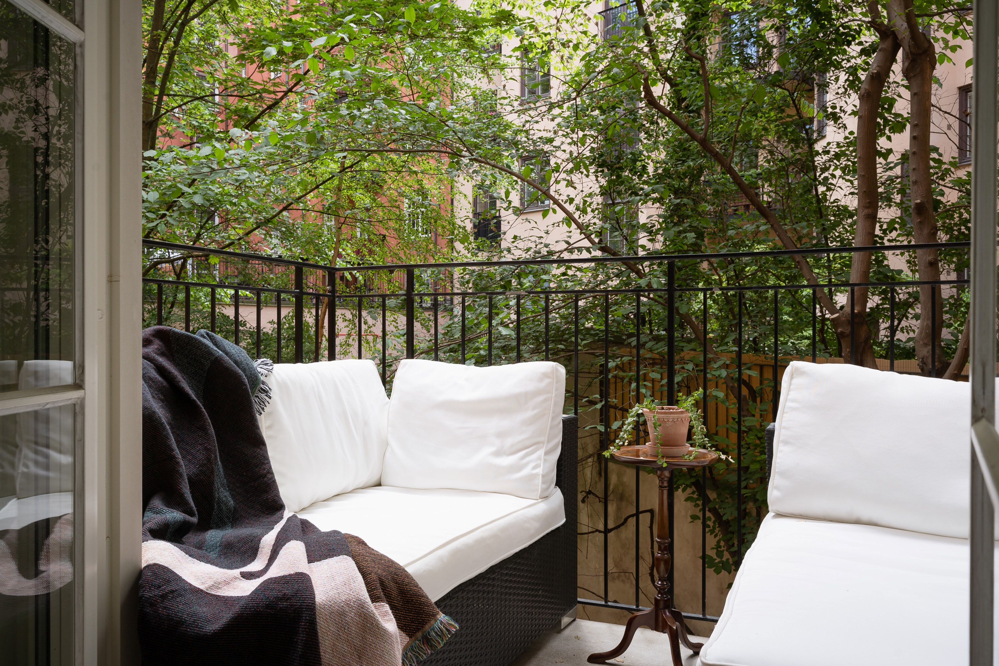 Bostadsbild från Tre liljor 5B, Såld i Vasastan, Stockholm