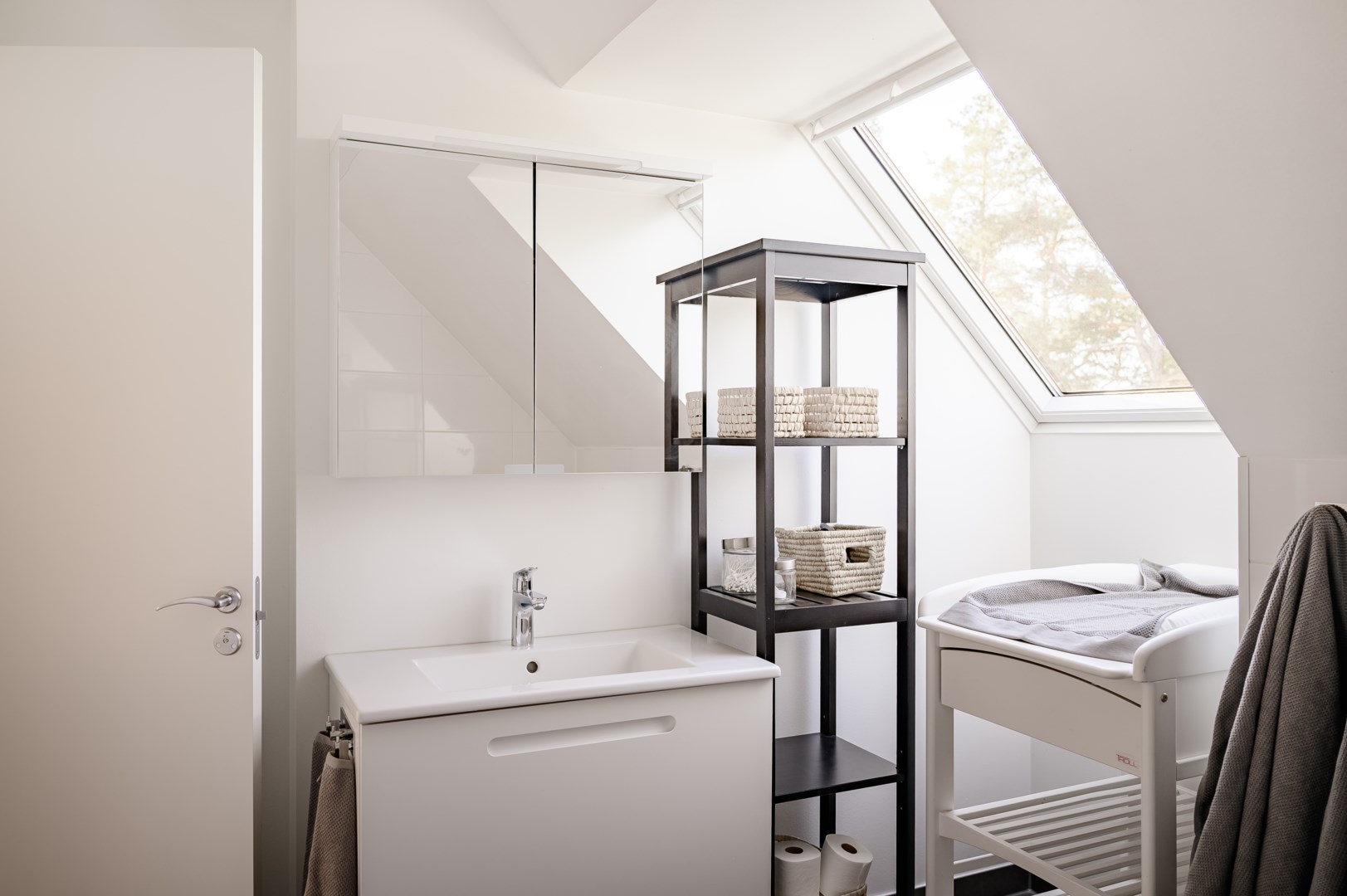 Bostadsbild från Enbacken 11E, Såld i Eriksvik, Nacka